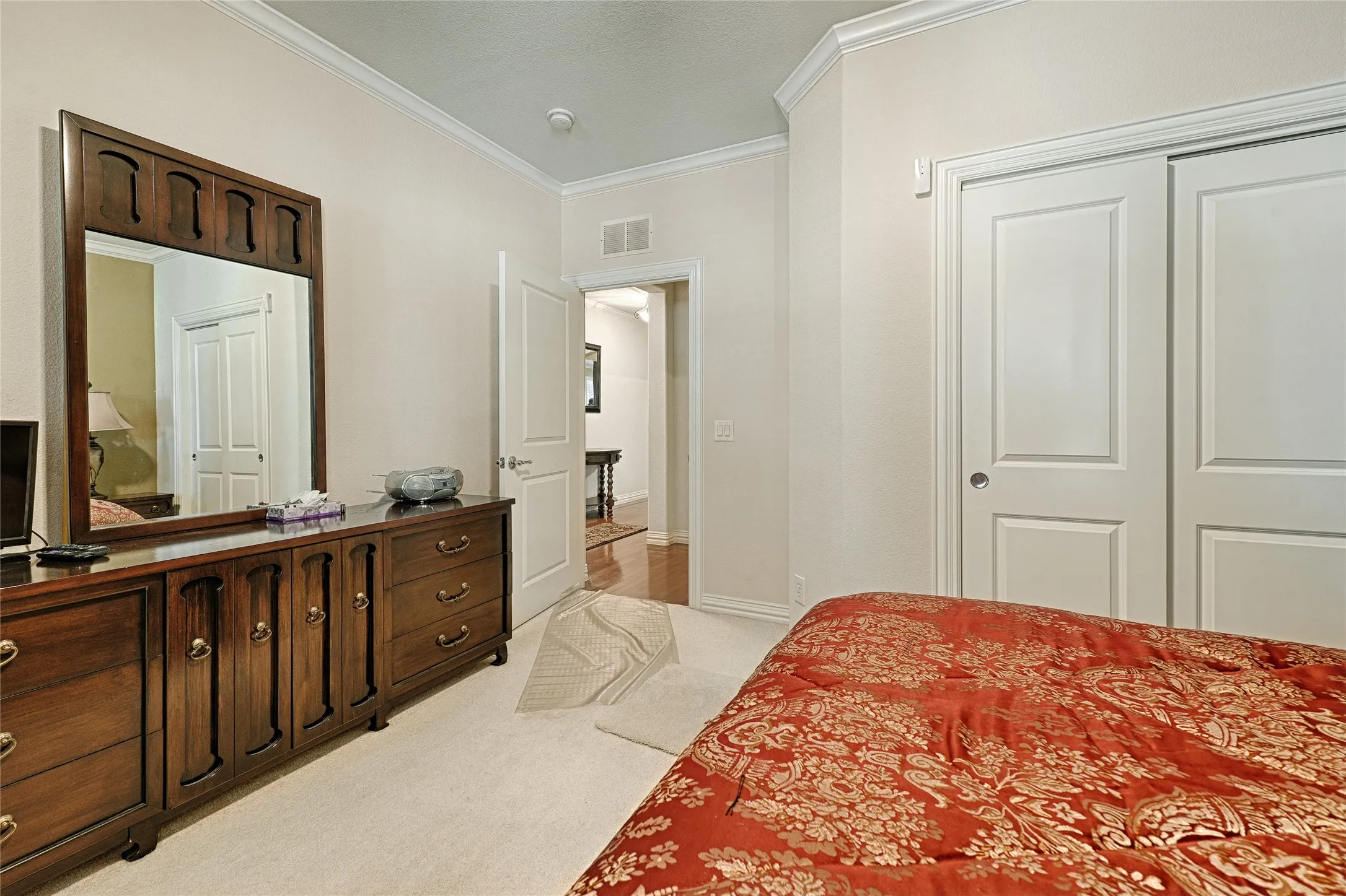 Single Family Residence For Sale in Denton County , 7342 Reflection Bay Drive, Frisco, Texas 75036, 2 Bedroom, 2 Bathroom, 2 Garage spaces, 2,018 Sqft, built in 2007, mls#21362371, Real Estate Agent in Frisco, Homes For Sale in Denton county, Homes For Sale in Frisco, Realtor in Frisco Texas, Real Estate Brokerage Independent Realty Texas, Luminita Cordes Realtor
