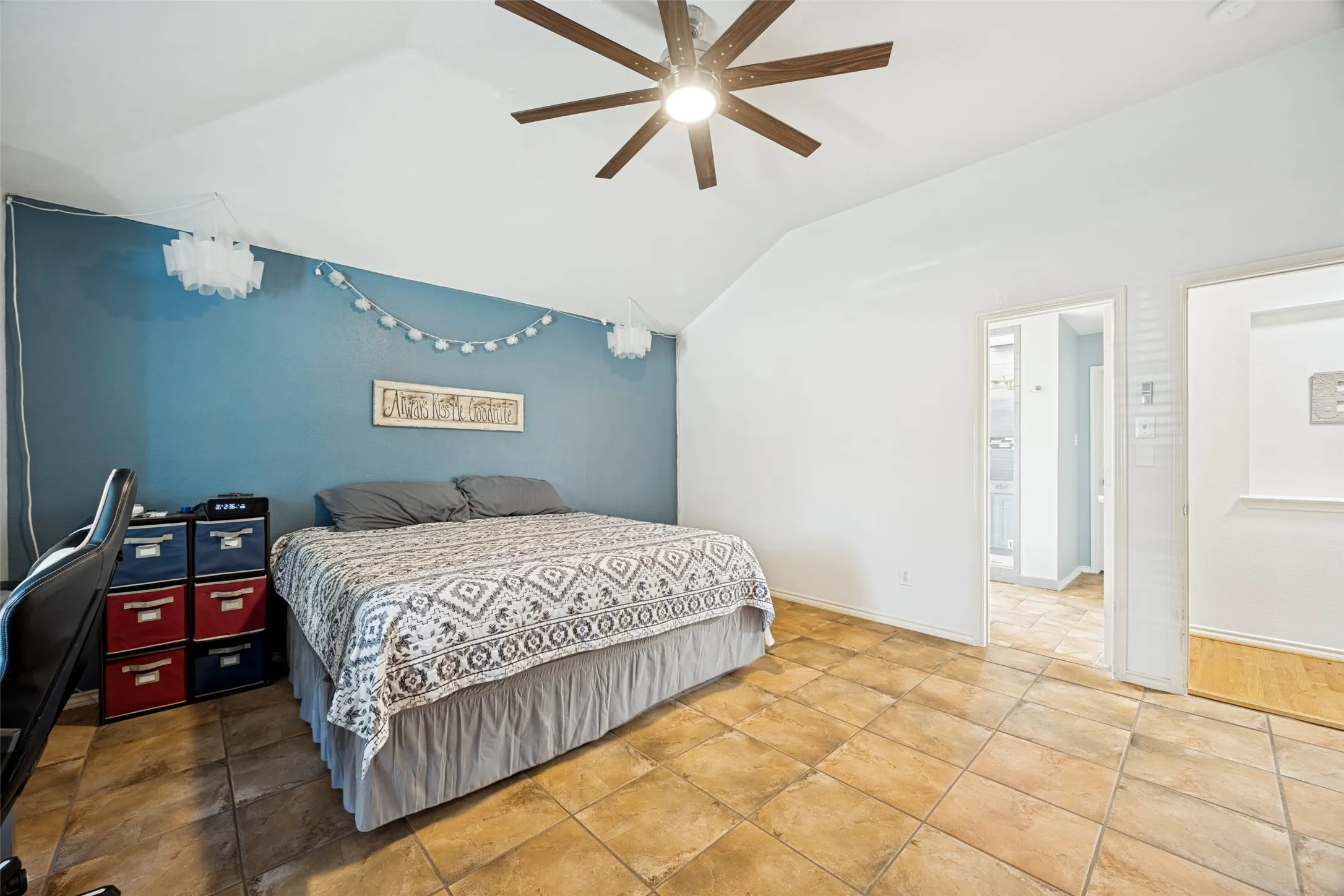 Single Family Residence For Sale in Collin County , 205 Arborview Drive, Wylie, Texas 75098, 3 Bedroom, 2 Bathroom, 2 Garage spaces, 1,703 Sqft, built in 2000, mls#21358558, Real Estate Agent in Wylie, Homes For Sale in Collin county, Homes For Sale in Wylie, Realtor in Wylie Texas, Real Estate Brokerage Independent Realty Texas, Luminita Cordes Realtor