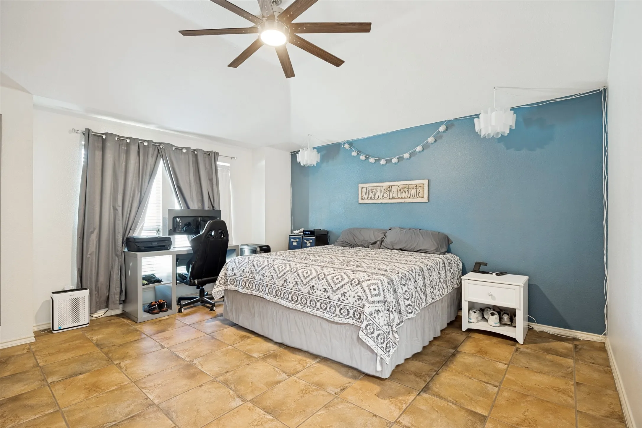 Single Family Residence For Sale in Collin County , 205 Arborview Drive, Wylie, Texas 75098, 3 Bedroom, 2 Bathroom, 2 Garage spaces, 1,703 Sqft, built in 2000, mls#21358558, Real Estate Agent in Wylie, Homes For Sale in Collin county, Homes For Sale in Wylie, Realtor in Wylie Texas, Real Estate Brokerage Independent Realty Texas, Luminita Cordes Realtor