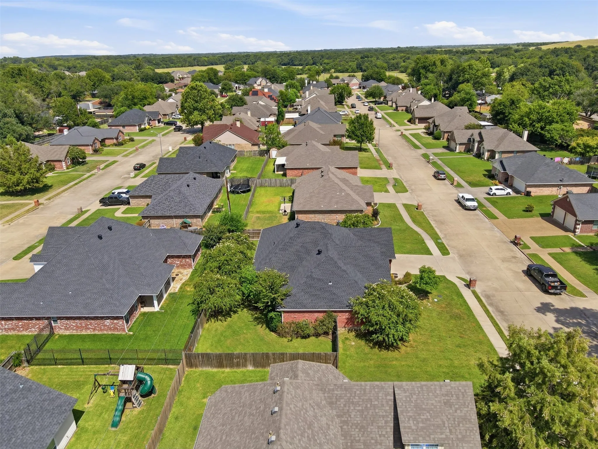 Single Family Residence For Sale in Hopkins County , 411 Austin Acre Road, Sulphur Springs, Texas 75482, 3 Bedroom, 2 Bathroom, 2 Garage spaces, 1,894 Sqft, built in 2012, mls#21357813, Real Estate Agent in Sulphur Springs, Homes For Sale in Hopkins county, Homes For Sale in Sulphur Springs, Realtor in Sulphur Springs Texas, Real Estate Brokerage Independent Realty Texas, Luminita Cordes Realtor