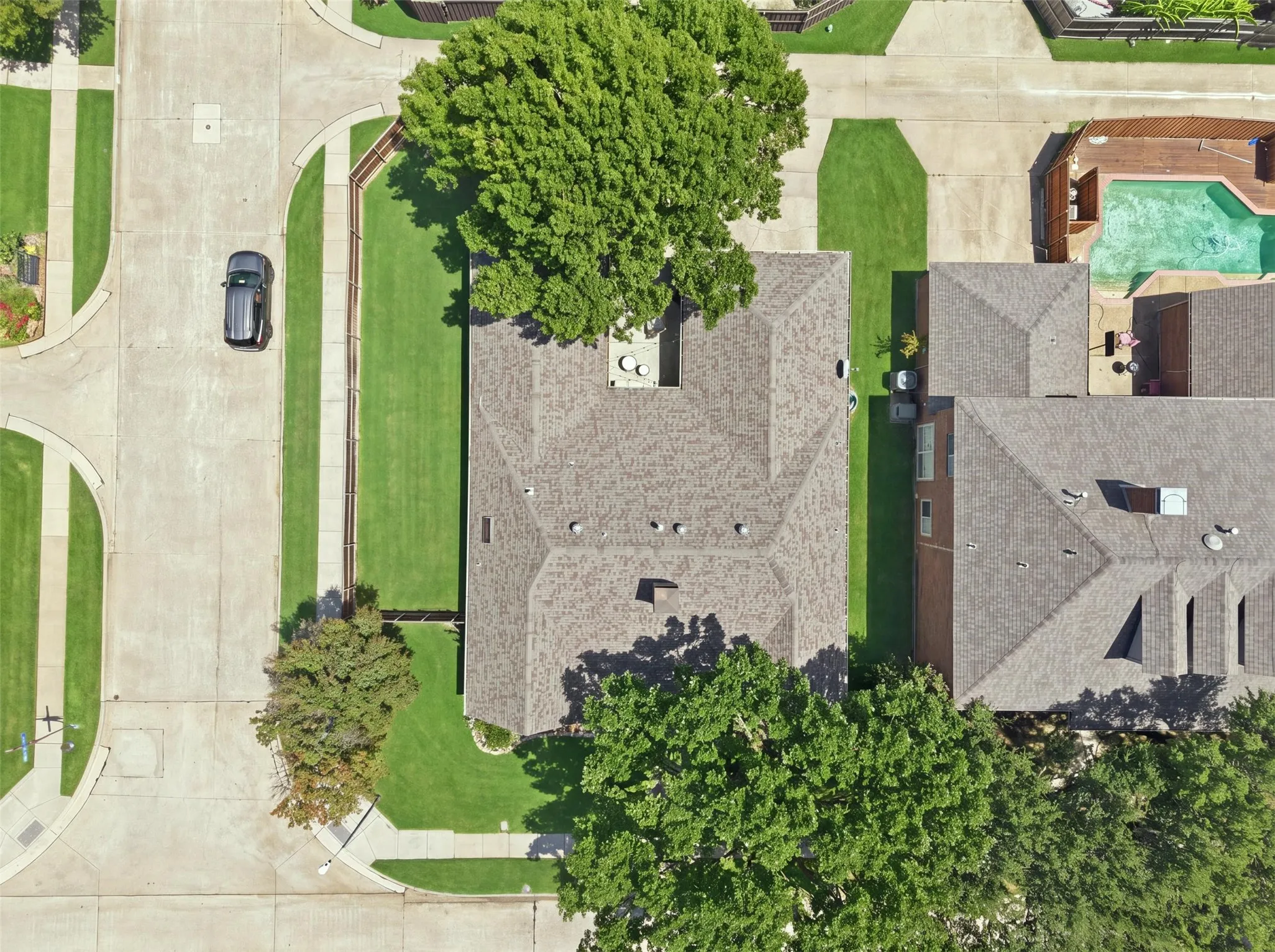 Single Family Residence For Sale in Collin County , 3210 Wyndham Lane, Richardson, Texas 75082, 3 Bedroom, 2 Bathroom, 2 Garage spaces, 2,610 Sqft, built in 1990, mls#21360668, Real Estate Agent in Richardson, Homes For Sale in Collin county, Homes For Sale in Richardson, Realtor in Richardson Texas, Real Estate Brokerage Independent Realty Texas, Luminita Cordes Realtor