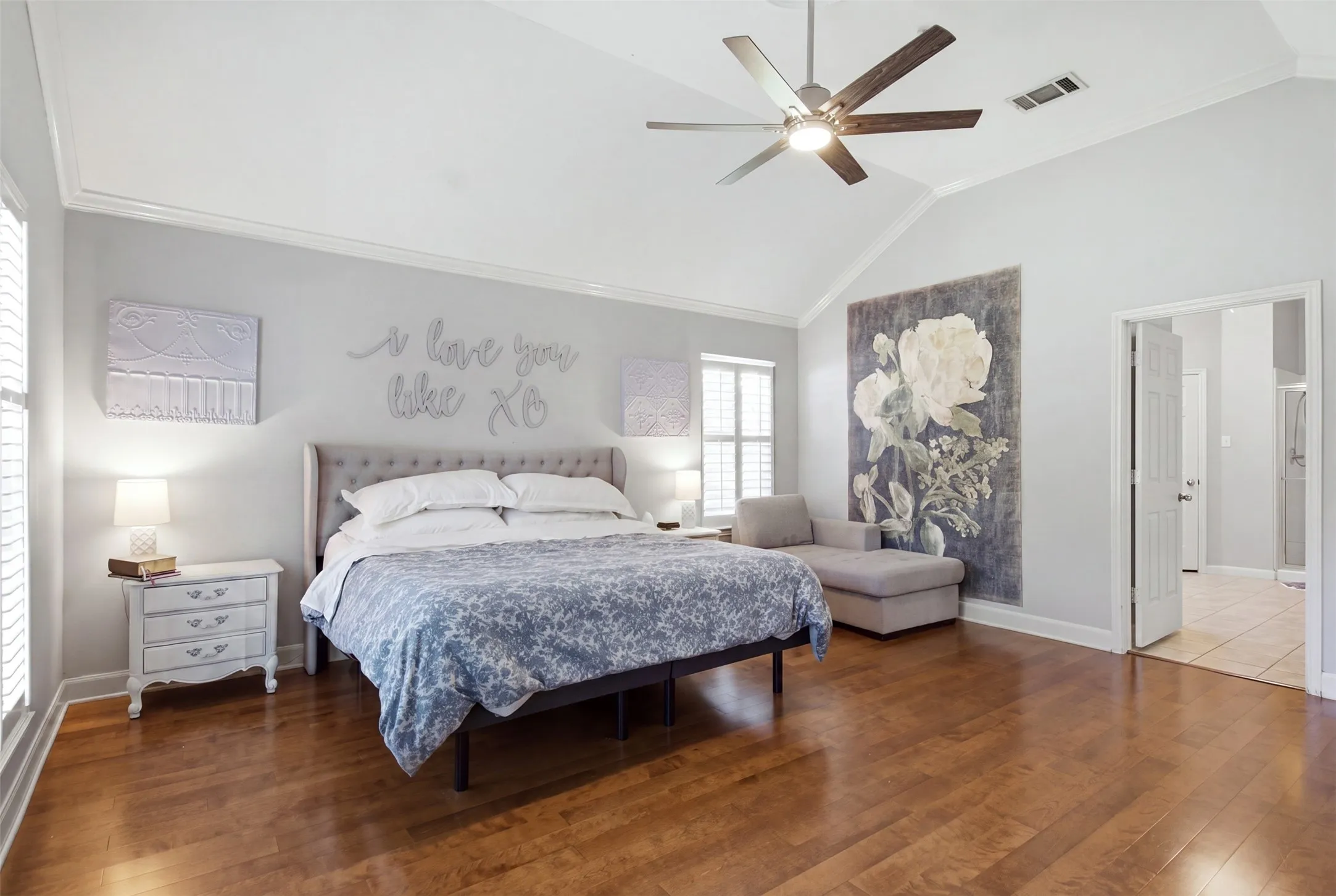Single Family Residence For Sale in Collin County , 3210 Wyndham Lane, Richardson, Texas 75082, 3 Bedroom, 2 Bathroom, 2 Garage spaces, 2,610 Sqft, built in 1990, mls#21360668, Real Estate Agent in Richardson, Homes For Sale in Collin county, Homes For Sale in Richardson, Realtor in Richardson Texas, Real Estate Brokerage Independent Realty Texas, Luminita Cordes Realtor
