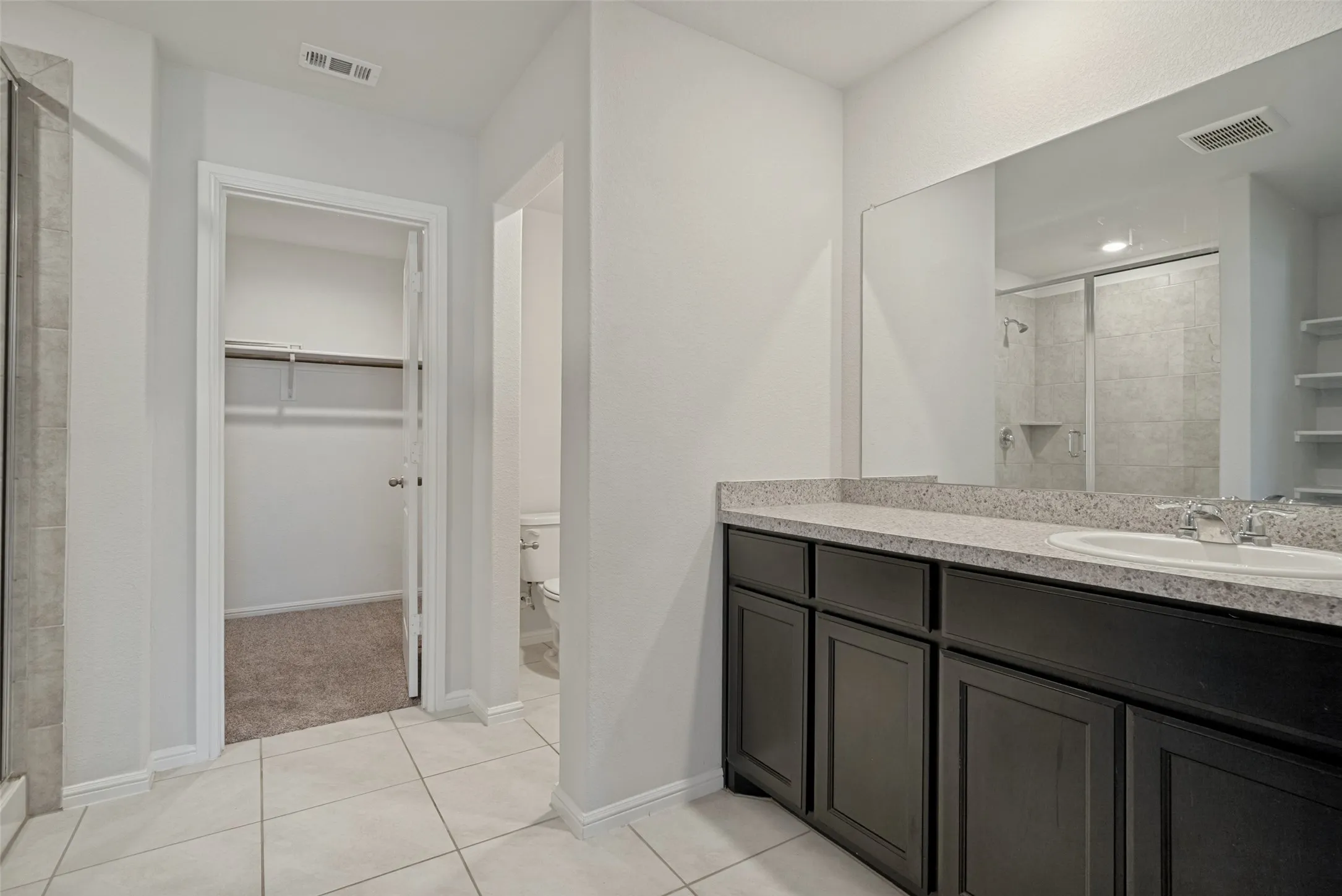 Single Family Residence For Sale in Tarrant County , 10368 Fort Teran Trail, Crowley, Texas 76036, 4 Bedroom, 2 Bathroom, 2 Garage spaces, 1,860 Sqft, built in 2021, mls#21362605, Real Estate Agent in Crowley, Homes For Sale in Tarrant county, Homes For Sale in Crowley, Realtor in Crowley Texas, Real Estate Brokerage Independent Realty Texas, Luminita Cordes Realtor