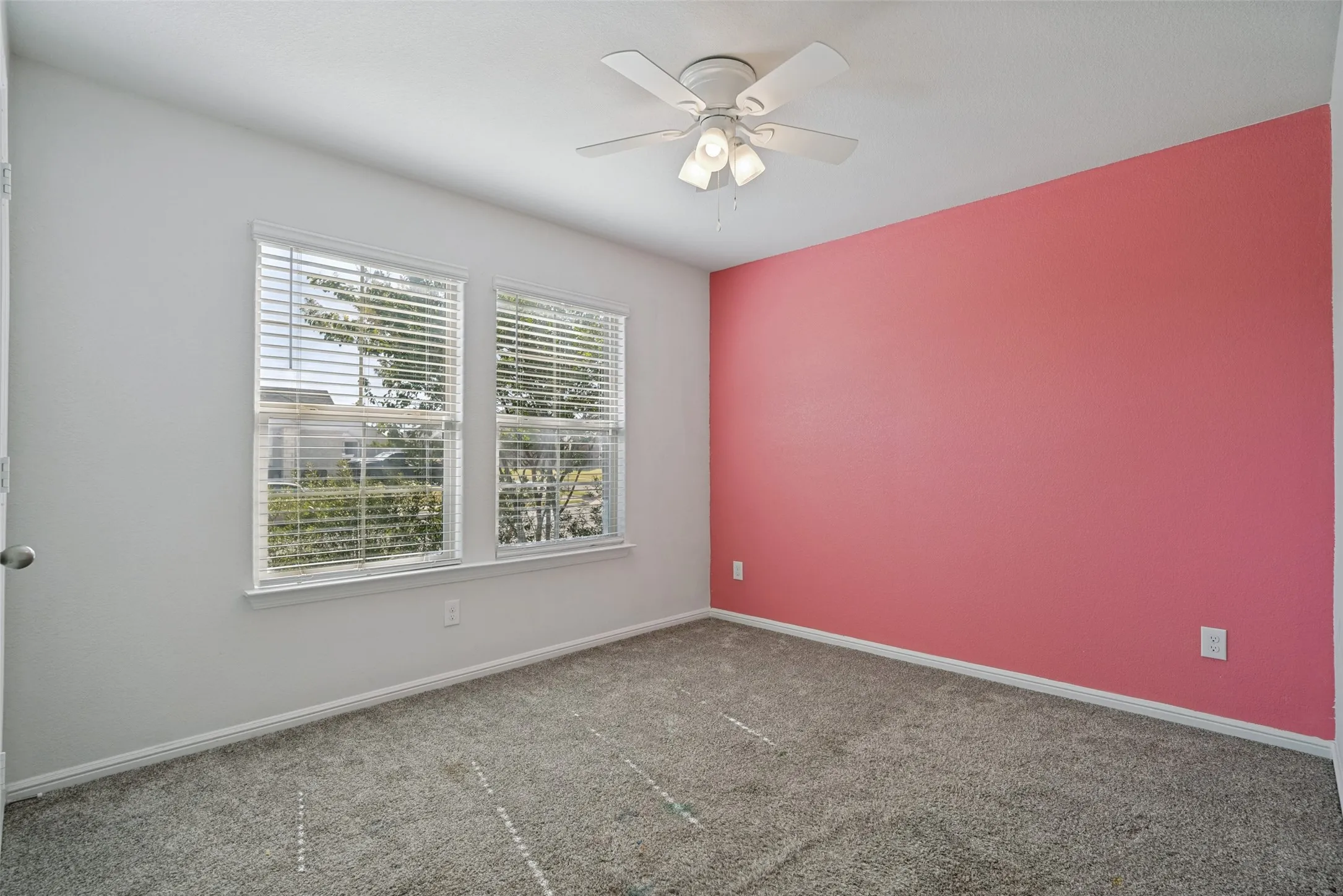 Single Family Residence For Sale in Tarrant County , 10368 Fort Teran Trail, Crowley, Texas 76036, 4 Bedroom, 2 Bathroom, 2 Garage spaces, 1,860 Sqft, built in 2021, mls#21362605, Real Estate Agent in Crowley, Homes For Sale in Tarrant county, Homes For Sale in Crowley, Realtor in Crowley Texas, Real Estate Brokerage Independent Realty Texas, Luminita Cordes Realtor