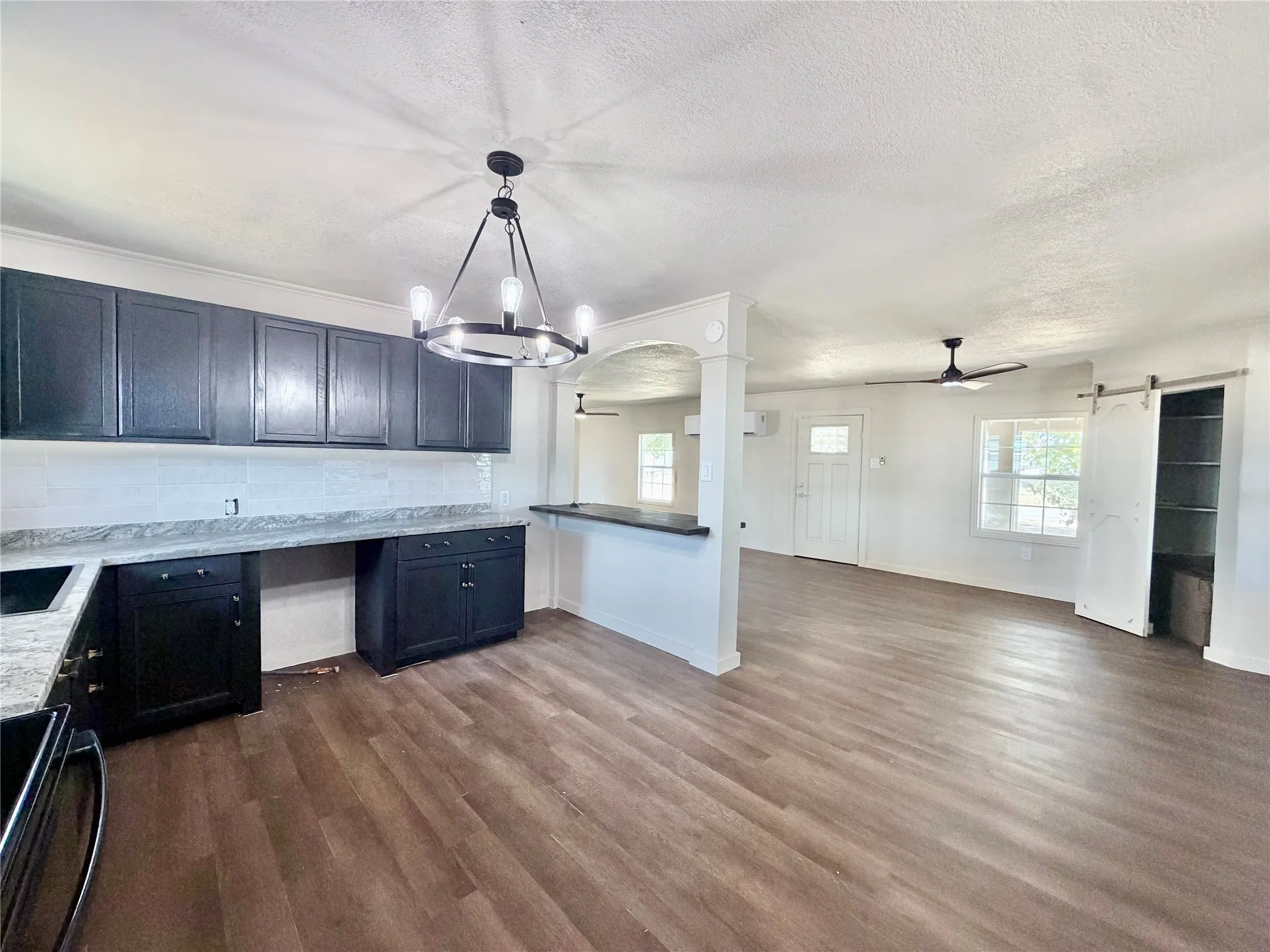 Single Family Residence For Sale in Jones County , 1220 Avenue G, Hawley, Texas 79525, 3 Bedroom, 2 Bathroom, Garage spaces, 2,000 Sqft, built in 1951, mls#21361852, Real Estate Agent in Hawley, Homes For Sale in Jones county, Homes For Sale in Hawley, Realtor in Hawley Texas, Real Estate Brokerage Independent Realty Texas, Luminita Cordes Realtor
