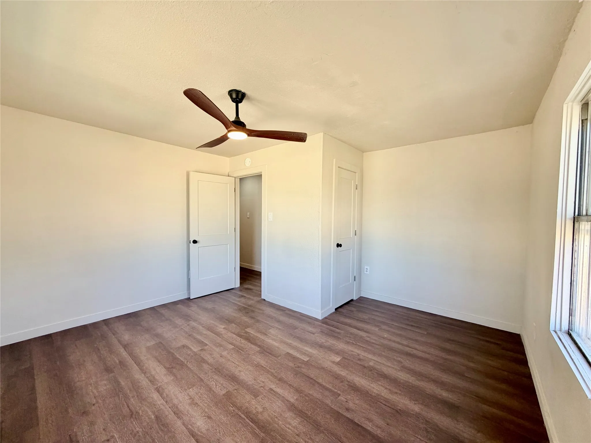 Single Family Residence For Sale in Jones County , 1220 Avenue G, Hawley, Texas 79525, 3 Bedroom, 2 Bathroom, Garage spaces, 2,000 Sqft, built in 1951, mls#21361852, Real Estate Agent in Hawley, Homes For Sale in Jones county, Homes For Sale in Hawley, Realtor in Hawley Texas, Real Estate Brokerage Independent Realty Texas, Luminita Cordes Realtor