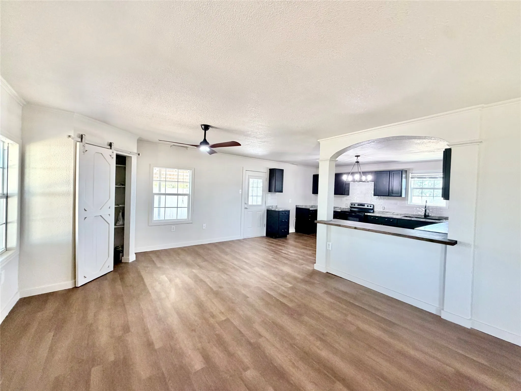 Single Family Residence For Sale in Jones County , 1220 Avenue G, Hawley, Texas 79525, 3 Bedroom, 2 Bathroom, Garage spaces, 2,000 Sqft, built in 1951, mls#21361852, Real Estate Agent in Hawley, Homes For Sale in Jones county, Homes For Sale in Hawley, Realtor in Hawley Texas, Real Estate Brokerage Independent Realty Texas, Luminita Cordes Realtor