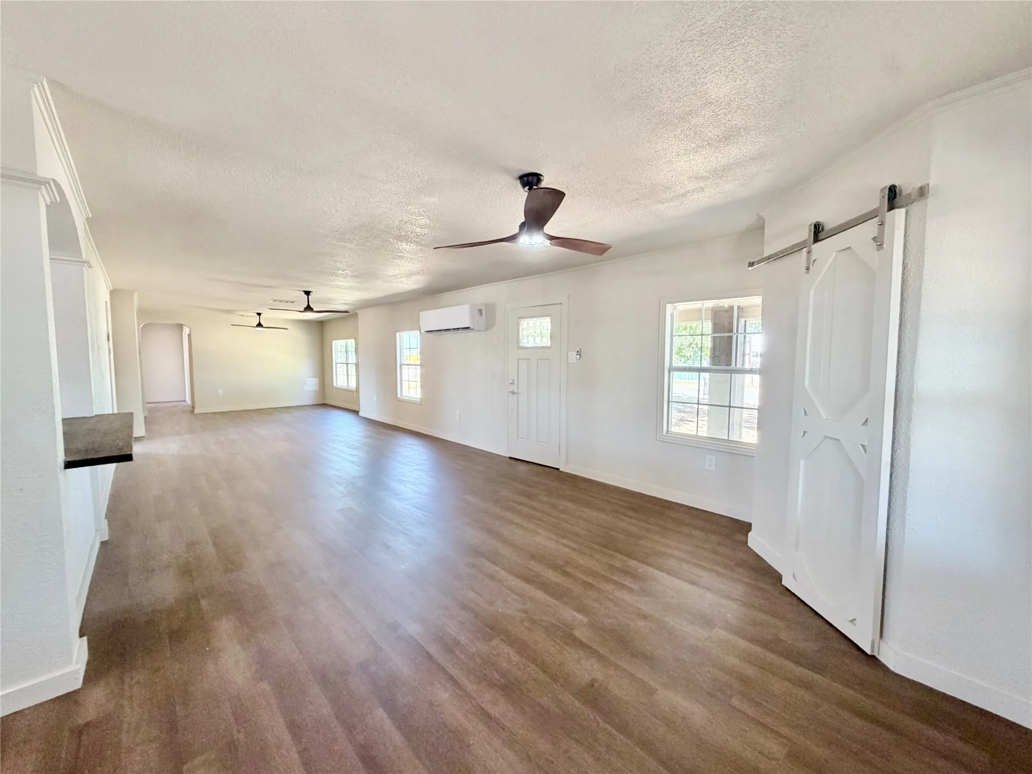 Single Family Residence For Sale in Jones County , 1220 Avenue G, Hawley, Texas 79525, 3 Bedroom, 2 Bathroom, Garage spaces, 2,000 Sqft, built in 1951, mls#21361852, Real Estate Agent in Hawley, Homes For Sale in Jones county, Homes For Sale in Hawley, Realtor in Hawley Texas, Real Estate Brokerage Independent Realty Texas, Luminita Cordes Realtor
