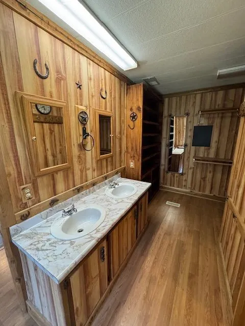 Single Family Residence For Rent in Taylor County , 425 N 3rd Street, Buffalo Gap, Texas 79508, 4 Bedroom, 2 Bathroom, Garage spaces, 2,128 Sqft, built in 1972, mls#21362613, Real Estate Agent in Buffalo Gap, Homes For Rent in Taylor county, Homes For Rent in Buffalo Gap, Realtor in Buffalo Gap Texas, Real Estate Brokerage Independent Realty Texas, Luminita Cordes Realtor