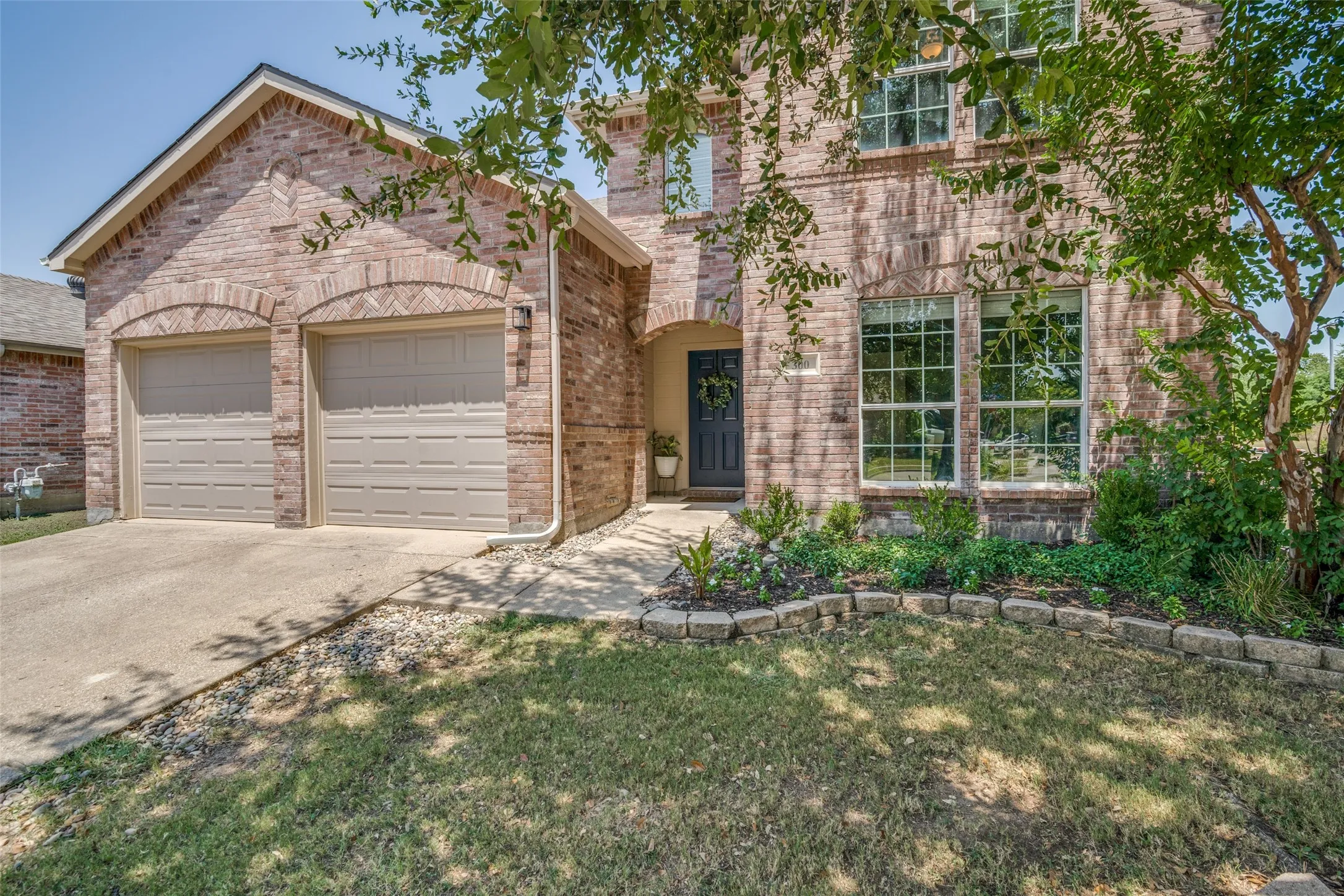 Single Family Residence For Sale in Collin County , 300 Highland Ridge Drive, Wylie, Texas 75098, 5 Bedroom, 4 Bathroom, 2 Garage spaces, 3,120 Sqft, built in 2007, mls#21362609, Real Estate Agent in Wylie, Homes For Sale in Collin county, Homes For Sale in Wylie, Realtor in Wylie Texas, Real Estate Brokerage Independent Realty Texas, Luminita Cordes Realtor
