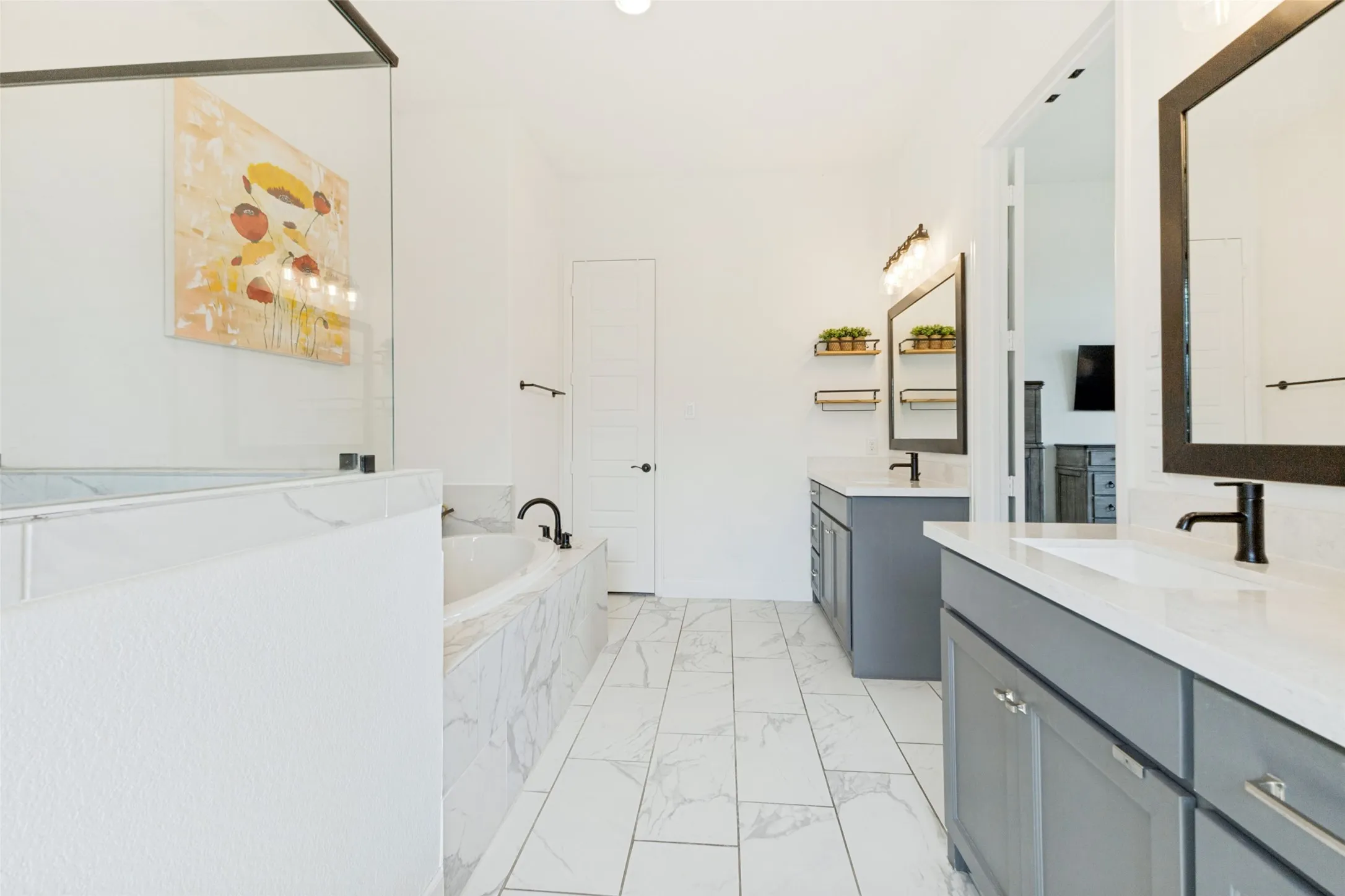 Dual vanity with quartz countertops and matte black fixtures