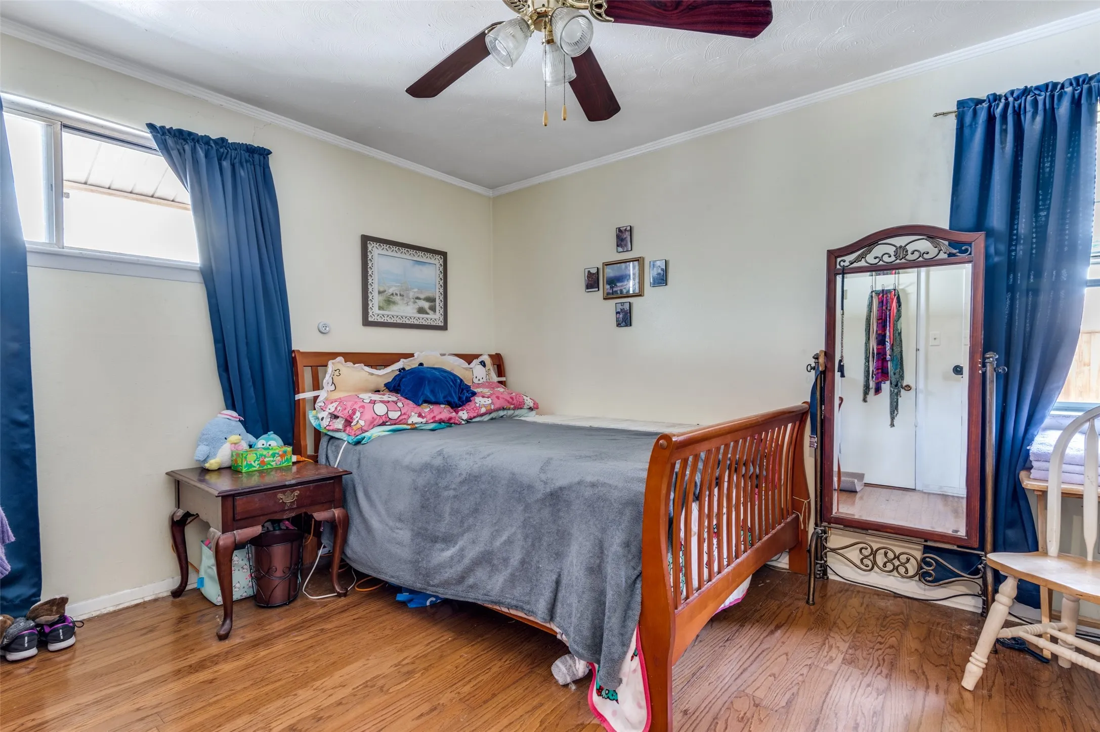 Single Family Residence For Sale in Dallas County , 3722 Devonshire Court W, Irving, Texas 75062, 3 Bedroom, 2 Bathroom, 2 Garage spaces, 1,442 Sqft, built in 1960, mls#21362033, Real Estate Agent in Irving, Homes For Sale in Dallas county, Homes For Sale in Irving, Realtor in Irving Texas, Real Estate Brokerage Independent Realty Texas, Luminita Cordes Realtor