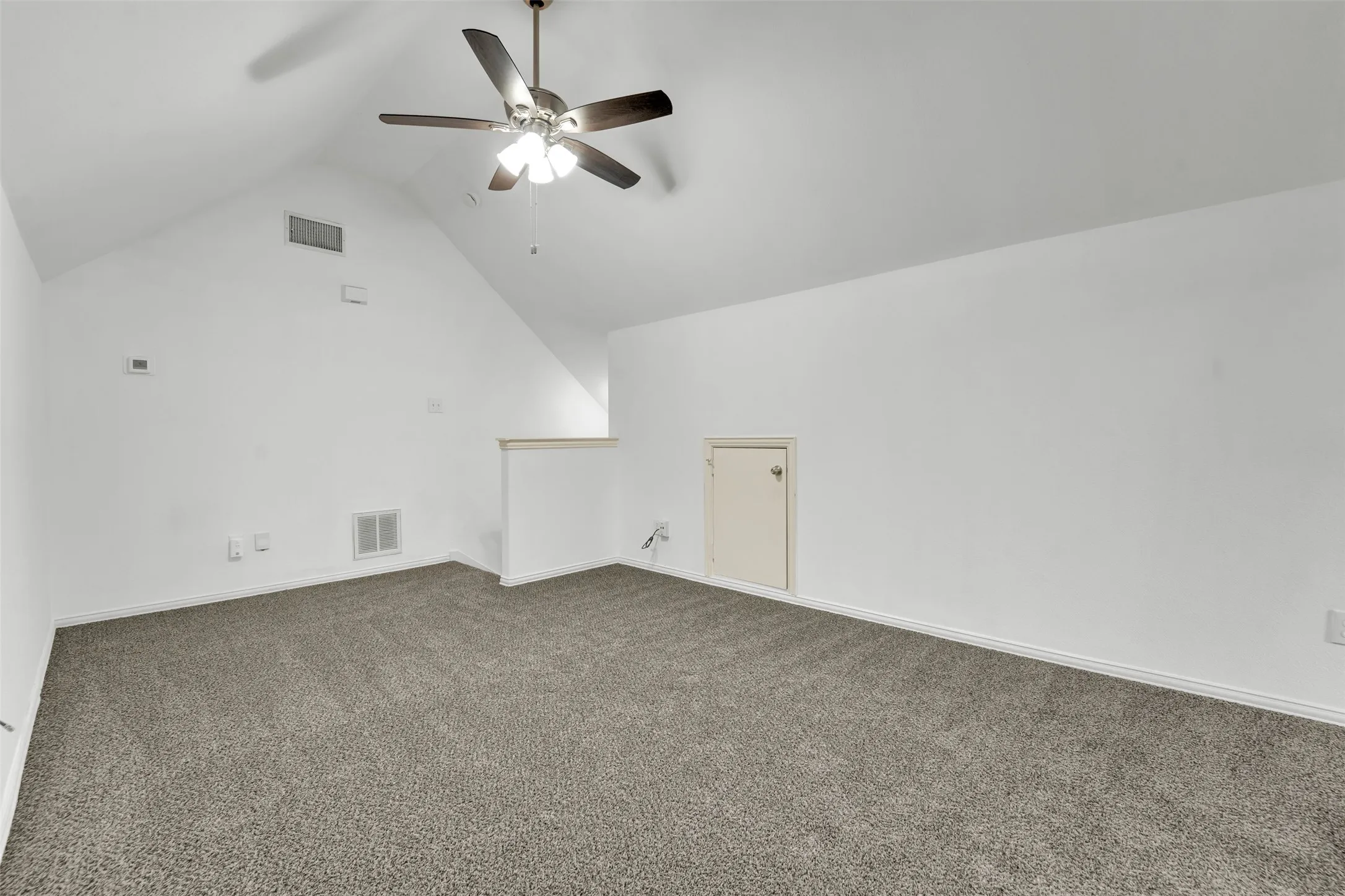 Single Family Residence For Rent in Denton County , 10108 Cherry Hill Lane, Providence Village, Texas 76227, 4 Bedroom, 3 Bathroom, 2 Garage spaces, 2,005 Sqft, built in 2004, mls#21362627, Real Estate Agent in Providence Village, Homes For Rent in Denton county, Homes For Rent in Providence Village, Realtor in Providence Village Texas, Real Estate Brokerage Independent Realty Texas, Luminita Cordes Realtor