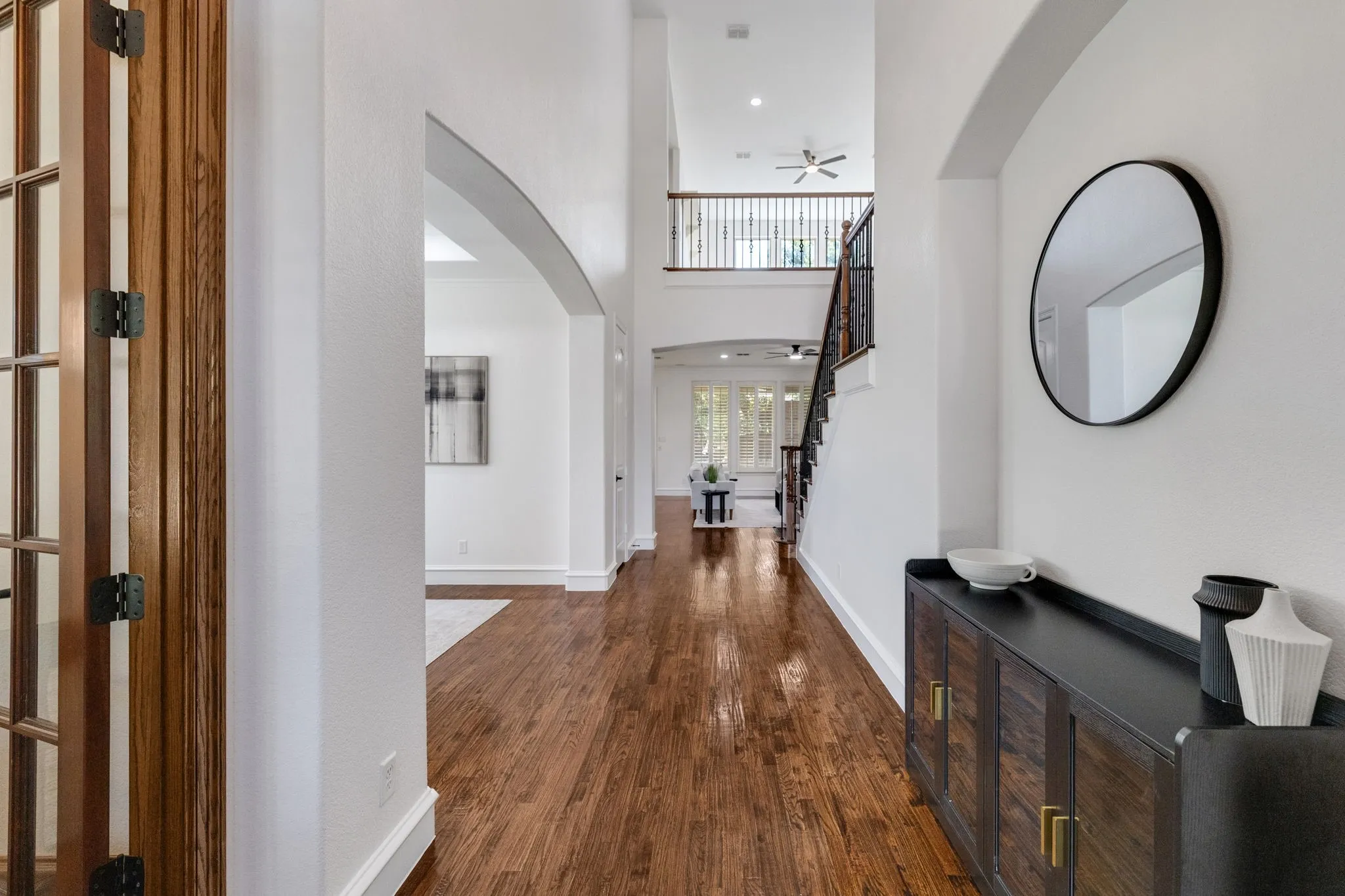 Single Family Residence For Sale in Denton County , 4604 Golden Mew Drive, Carrollton, Texas 75010, 4 Bedroom, 4 Bathroom, 3 Garage spaces, 3,882 Sqft, built in 2010, mls#21362520, Real Estate Agent in Carrollton, Homes For Sale in Denton county, Homes For Sale in Carrollton, Realtor in Carrollton Texas, Real Estate Brokerage Independent Realty Texas, Luminita Cordes Realtor