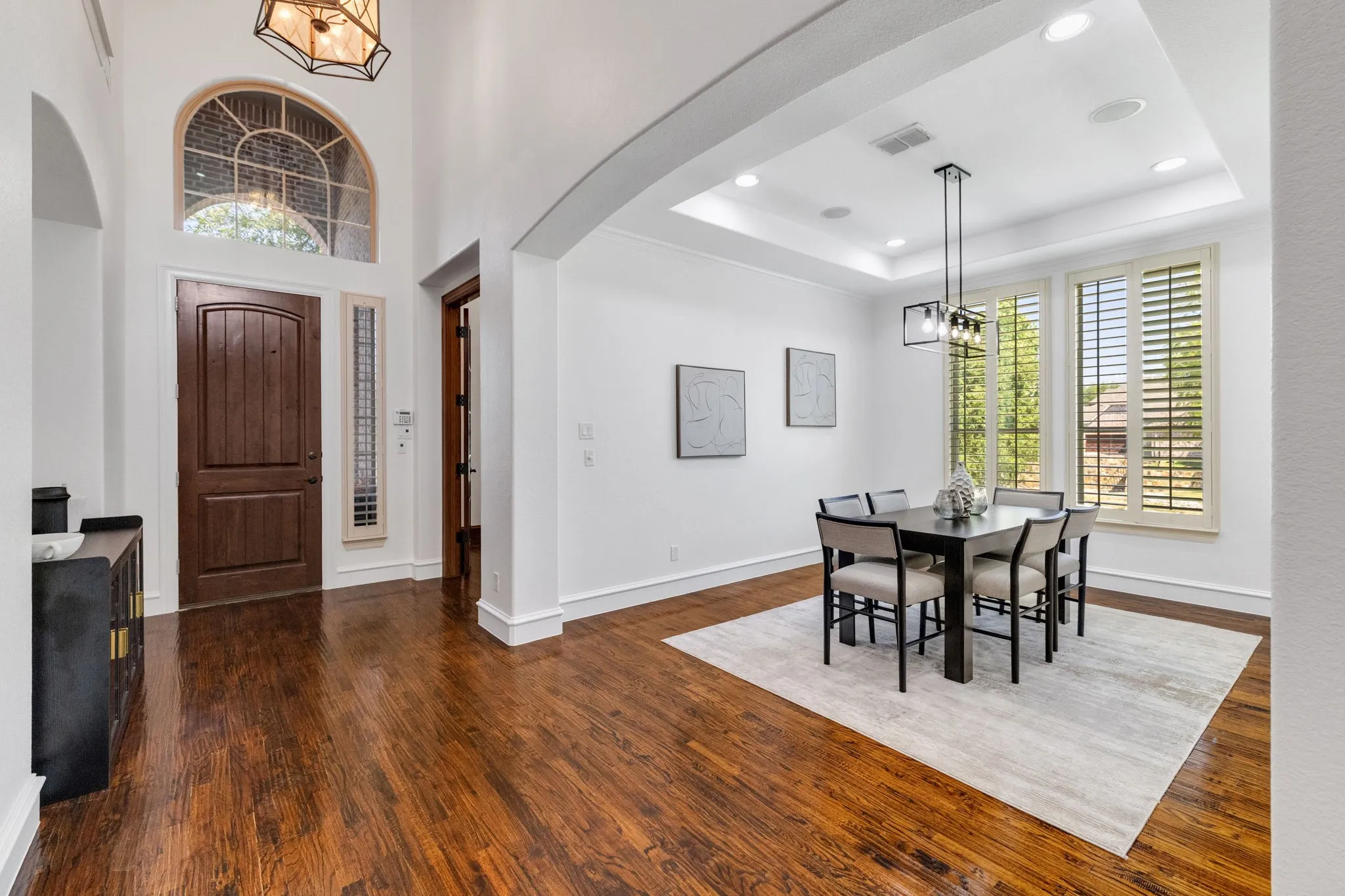 Single Family Residence For Sale in Denton County , 4604 Golden Mew Drive, Carrollton, Texas 75010, 4 Bedroom, 4 Bathroom, 3 Garage spaces, 3,882 Sqft, built in 2010, mls#21362520, Real Estate Agent in Carrollton, Homes For Sale in Denton county, Homes For Sale in Carrollton, Realtor in Carrollton Texas, Real Estate Brokerage Independent Realty Texas, Luminita Cordes Realtor