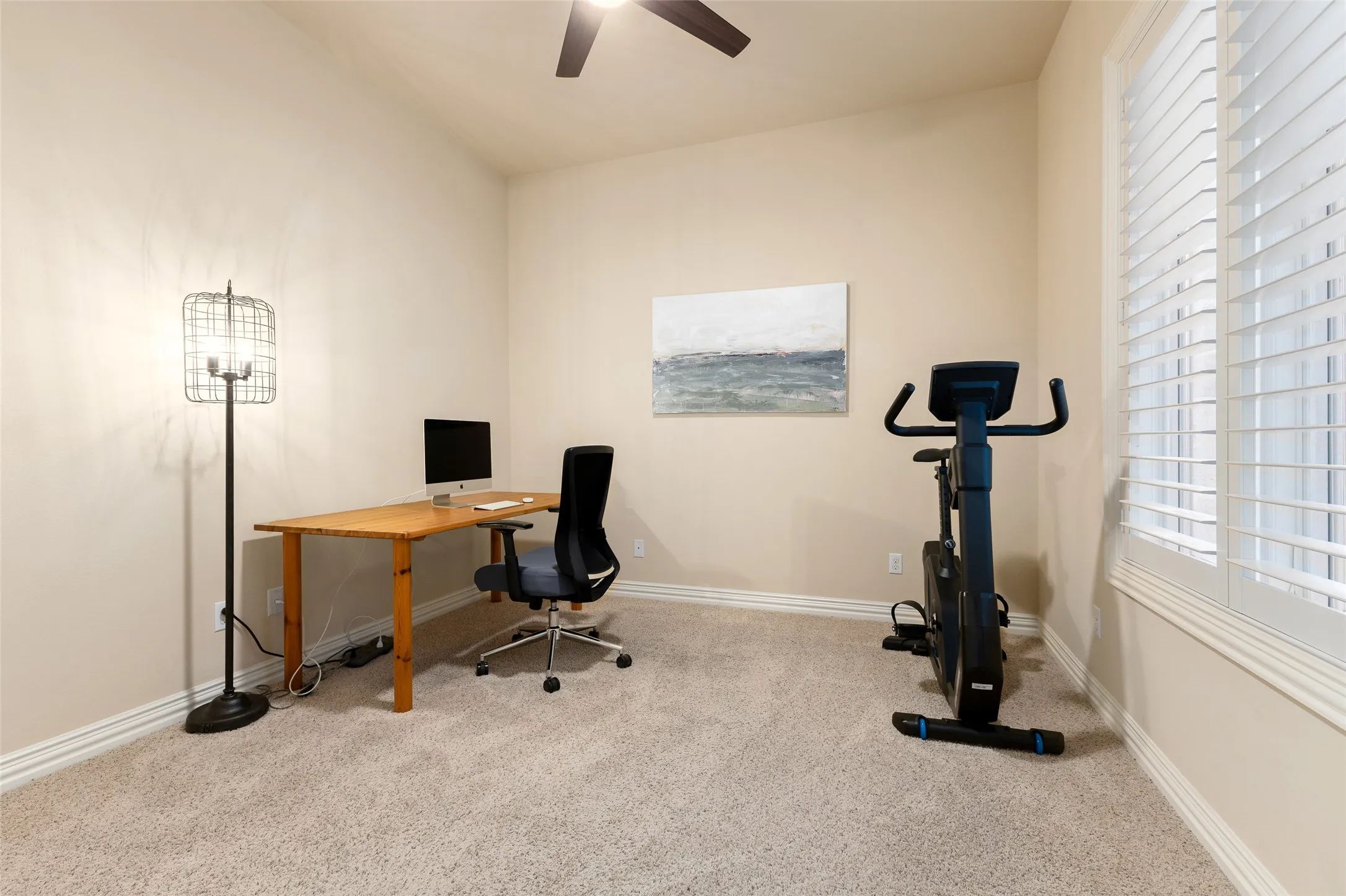 Condominium For Sale in Dallas County , 2811 Hood Street E, Dallas, Texas 75219, 2 Bedroom, 3 Bathroom, 2 Garage spaces, 1,779 Sqft, built in 2011, mls#21361604, Real Estate Agent in Dallas, Homes For Sale in Dallas county, Homes For Sale in Dallas, Realtor in Dallas Texas, Real Estate Brokerage Independent Realty Texas, Luminita Cordes Realtor