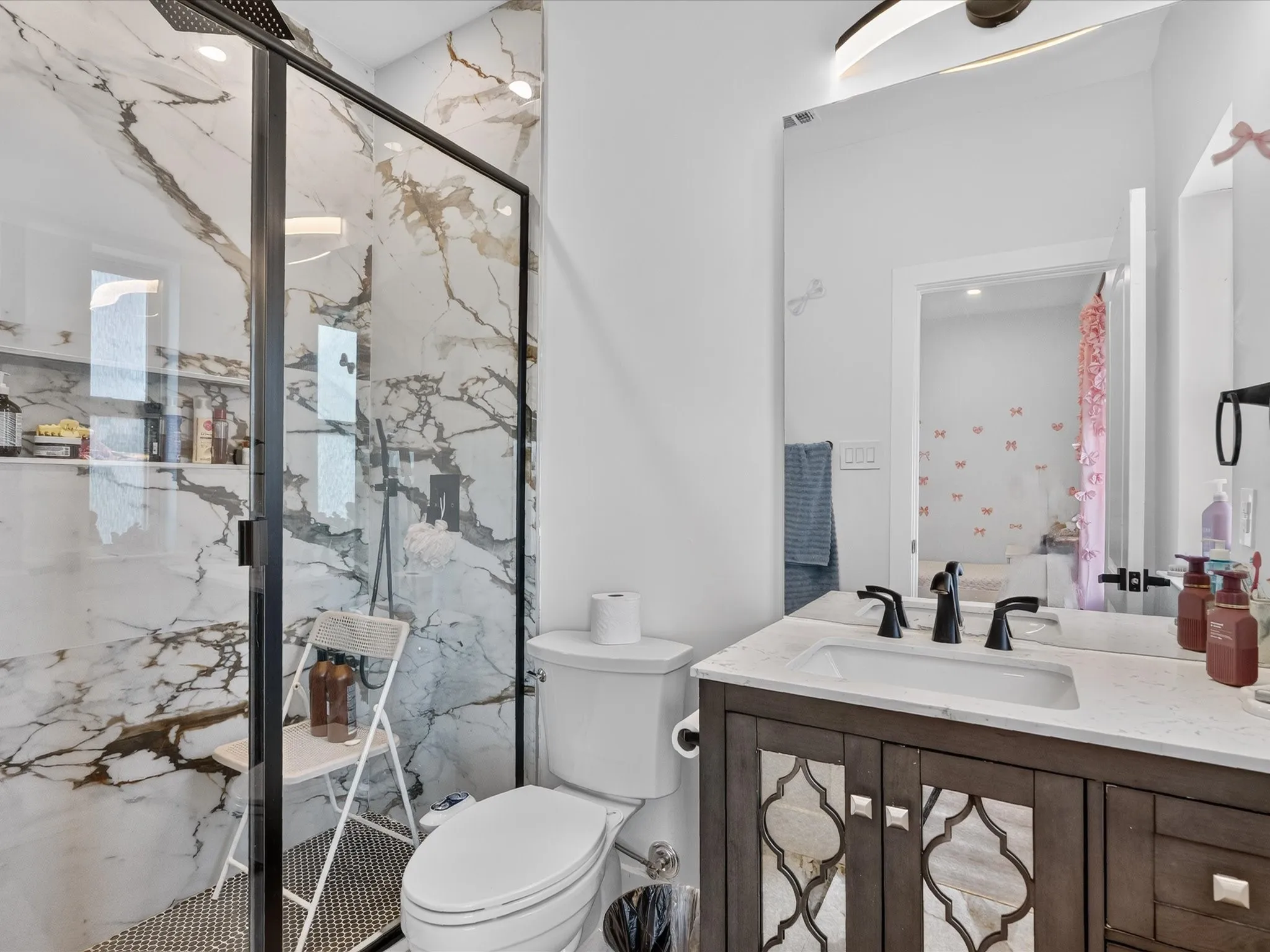 Single Family Residence For Sale in Denton County , 12736 Possum Kingdom Drive, Frisco, Texas 75033, 5 Bedroom, 6 Bathroom, 3 Garage spaces, 4,396 Sqft, built in 2017, mls#21362468, Real Estate Agent in Frisco, Homes For Sale in Denton county, Homes For Sale in Frisco, Realtor in Frisco Texas, Real Estate Brokerage Independent Realty Texas, Luminita Cordes Realtor
