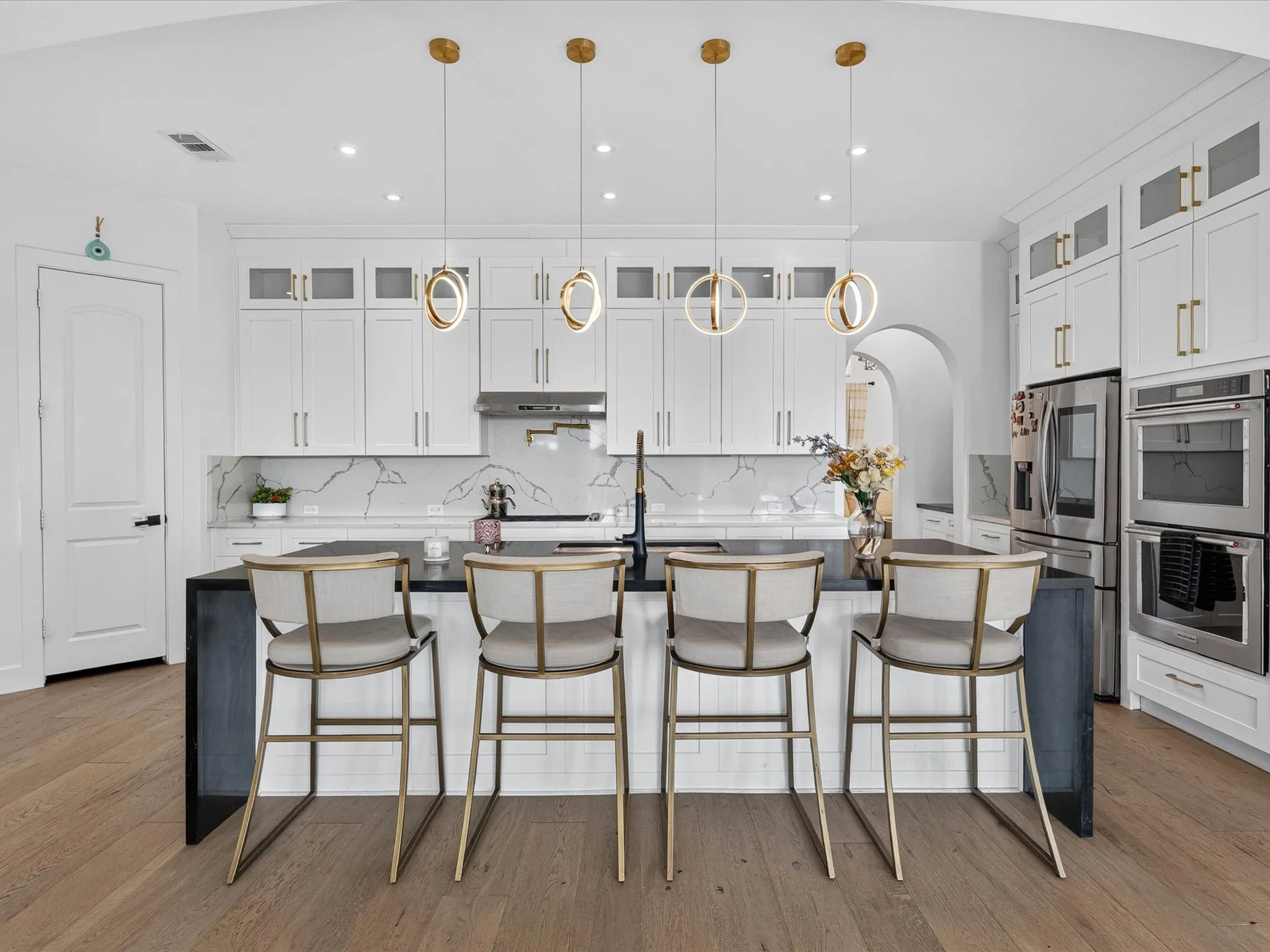 Single Family Residence For Sale in Denton County , 12736 Possum Kingdom Drive, Frisco, Texas 75033, 5 Bedroom, 6 Bathroom, 3 Garage spaces, 4,396 Sqft, built in 2017, mls#21362468, Real Estate Agent in Frisco, Homes For Sale in Denton county, Homes For Sale in Frisco, Realtor in Frisco Texas, Real Estate Brokerage Independent Realty Texas, Luminita Cordes Realtor