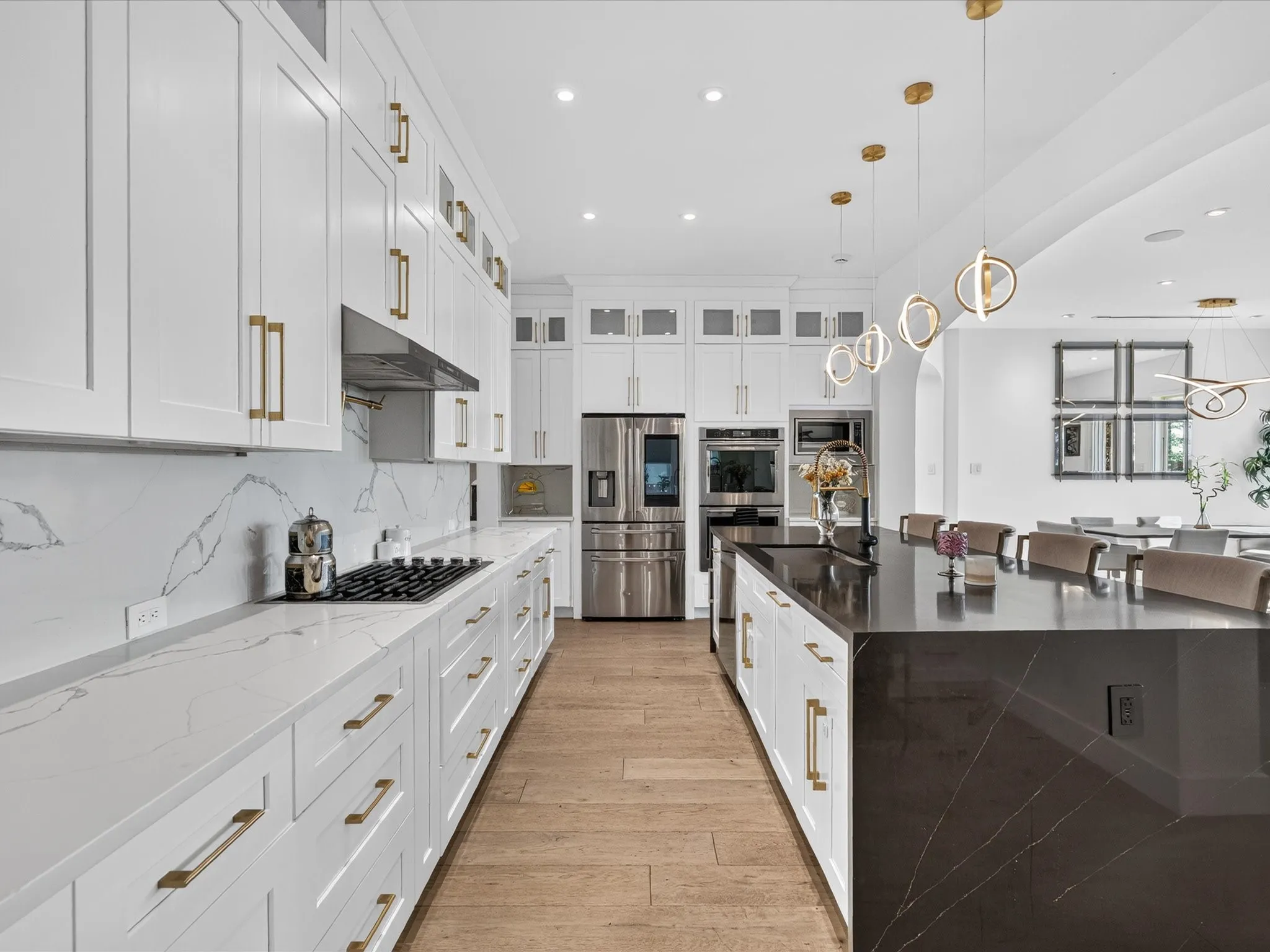 Single Family Residence For Sale in Denton County , 12736 Possum Kingdom Drive, Frisco, Texas 75033, 5 Bedroom, 6 Bathroom, 3 Garage spaces, 4,396 Sqft, built in 2017, mls#21362468, Real Estate Agent in Frisco, Homes For Sale in Denton county, Homes For Sale in Frisco, Realtor in Frisco Texas, Real Estate Brokerage Independent Realty Texas, Luminita Cordes Realtor