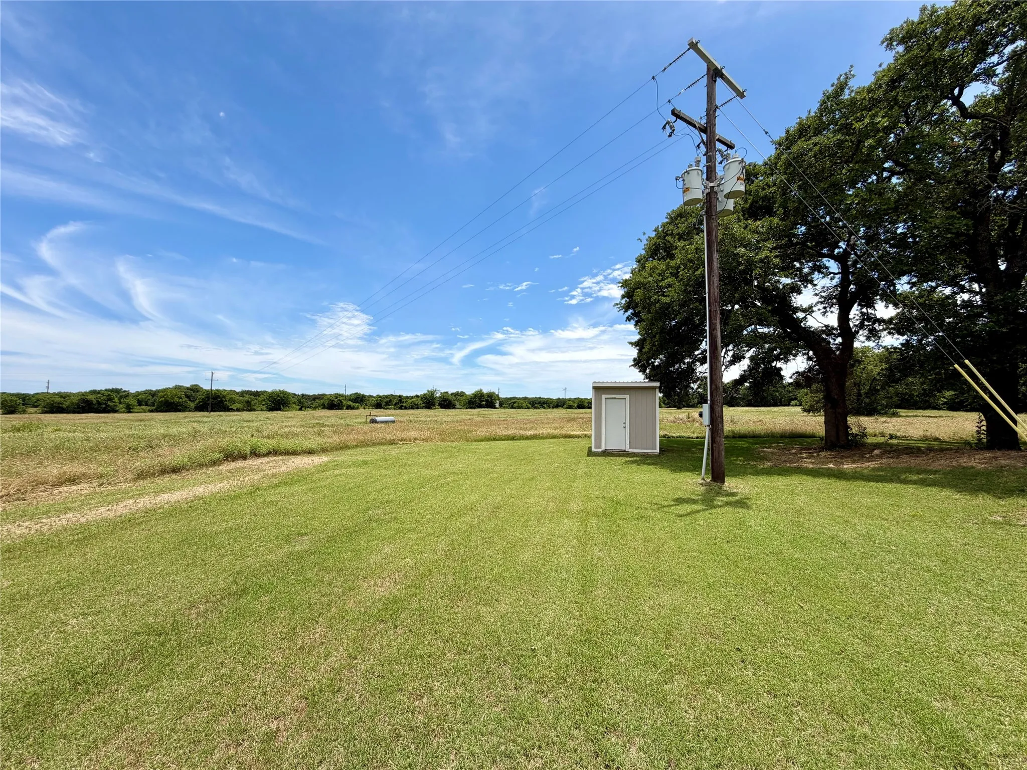 Warehouse For Sale in Montague County , 533 Redbird Lane, Bowie, Texas 76230, 0, 0, Garage spaces, 6,000 Sqft, built in 2005, mls#21361243, Real Estate Agent in Bowie, Homes For Sale in Montague county, Homes For Sale in Bowie, Realtor in Bowie Texas, Real Estate Brokerage Independent Realty Texas, Luminita Cordes Realtor