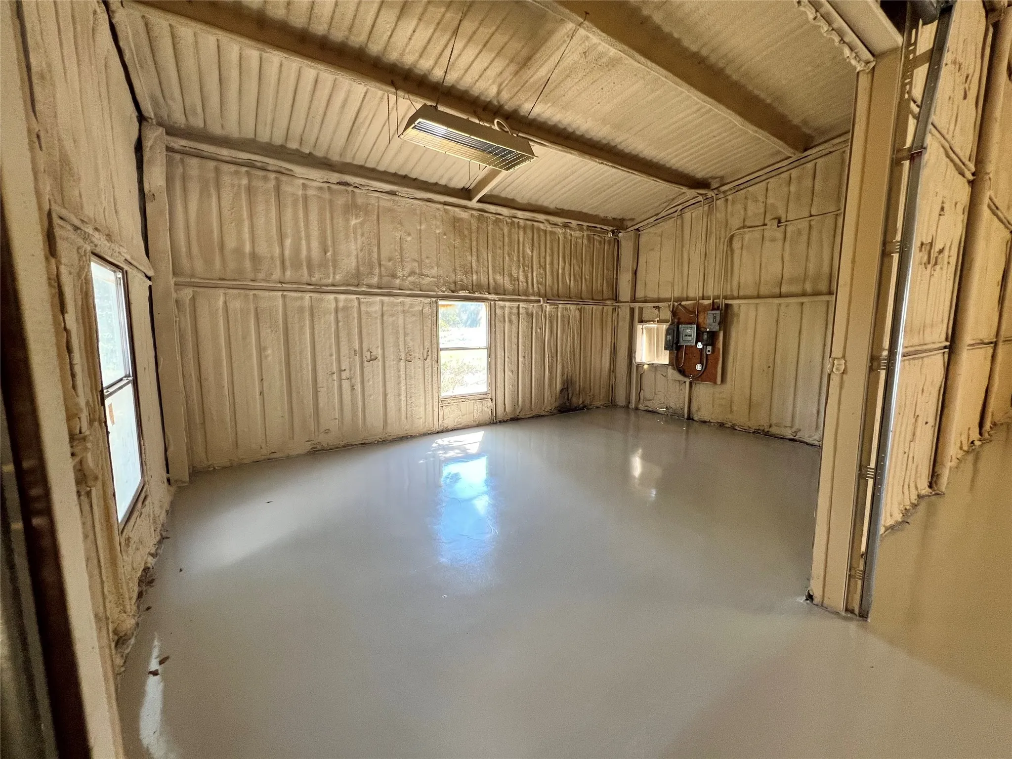 Warehouse For Sale in Montague County , 533 Redbird Lane, Bowie, Texas 76230, 0, 0, Garage spaces, 6,000 Sqft, built in 2005, mls#21361243, Real Estate Agent in Bowie, Homes For Sale in Montague county, Homes For Sale in Bowie, Realtor in Bowie Texas, Real Estate Brokerage Independent Realty Texas, Luminita Cordes Realtor