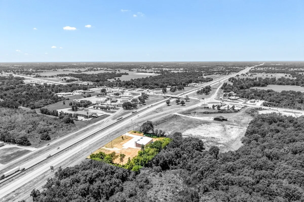 Retail For Rent in Franklin (TX) County , 410 W I-30 Frontage Road, Mount Vernon, Texas 75457, 0, 0, Garage spaces, 0 Sqft, built in 2026, Price $22, mls#21362201, Real Estate Agent in Mount Vernon, Homes For Rent in Franklin (TX) county, Homes For Rent in Mount Vernon, Realtor in Mount Vernon Texas, Real Estate Brokerage Independent Realty Texas, Luminita Cordes Realtor