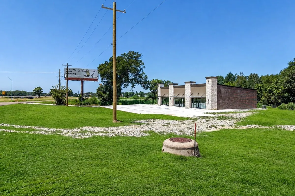 Retail For Rent in Franklin (TX) County , 410 W I-30 Frontage Road, Mount Vernon, Texas 75457, 0, 0, Garage spaces, 0 Sqft, built in 2026, Price $22, mls#21362201, Real Estate Agent in Mount Vernon, Homes For Rent in Franklin (TX) county, Homes For Rent in Mount Vernon, Realtor in Mount Vernon Texas, Real Estate Brokerage Independent Realty Texas, Luminita Cordes Realtor