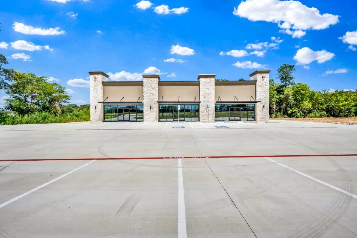 Retail For Rent in Franklin (TX) County , 410 W I-30 Frontage Road, Mount Vernon, Texas 75457, 0, 0, Garage spaces, 0 Sqft, built in 2026, Price $22, mls#21362201, Real Estate Agent in Mount Vernon, Homes For Rent in Franklin (TX) county, Homes For Rent in Mount Vernon, Realtor in Mount Vernon Texas, Real Estate Brokerage Independent Realty Texas, Luminita Cordes Realtor