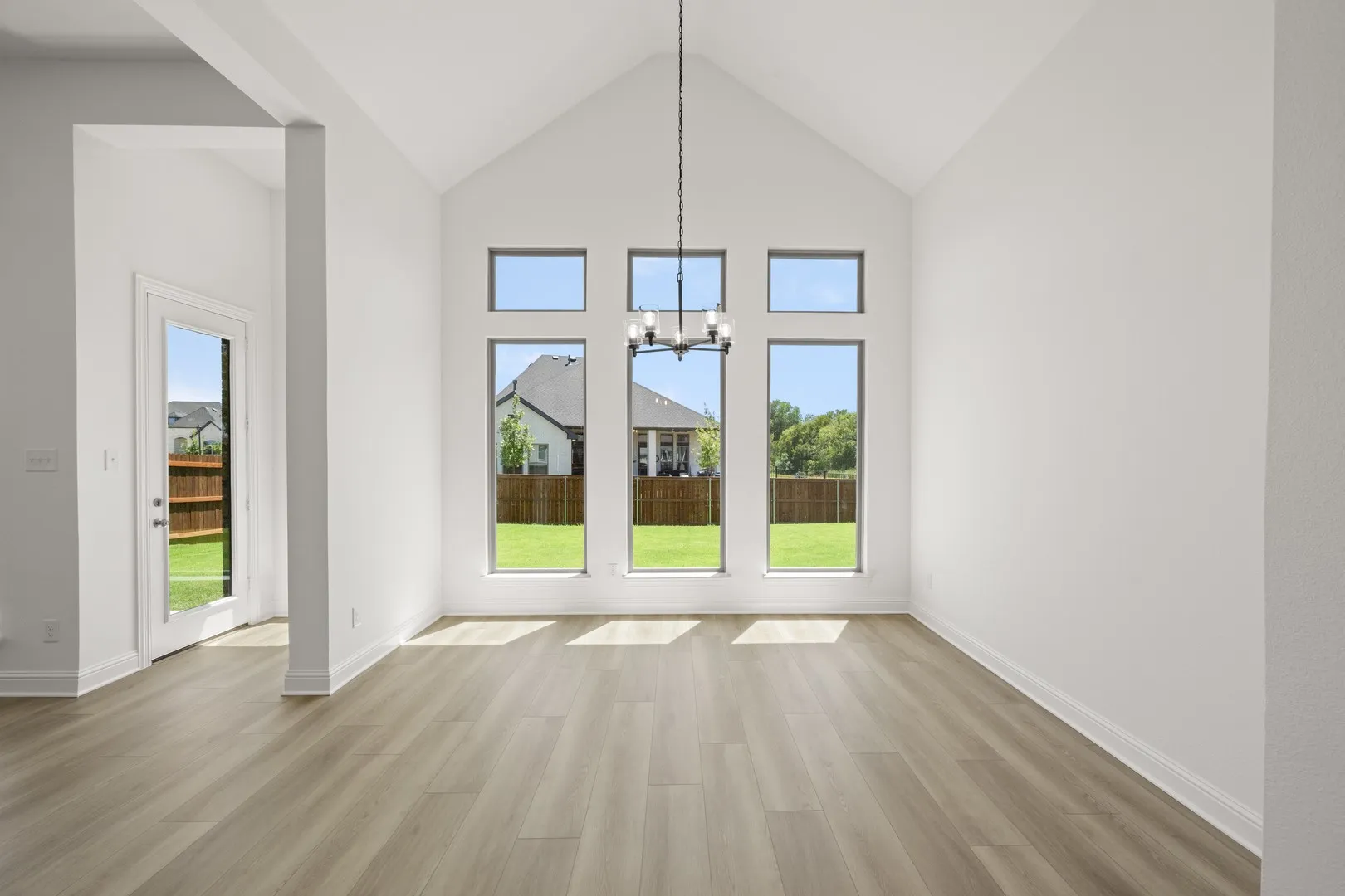 3254 Jersey- Dining