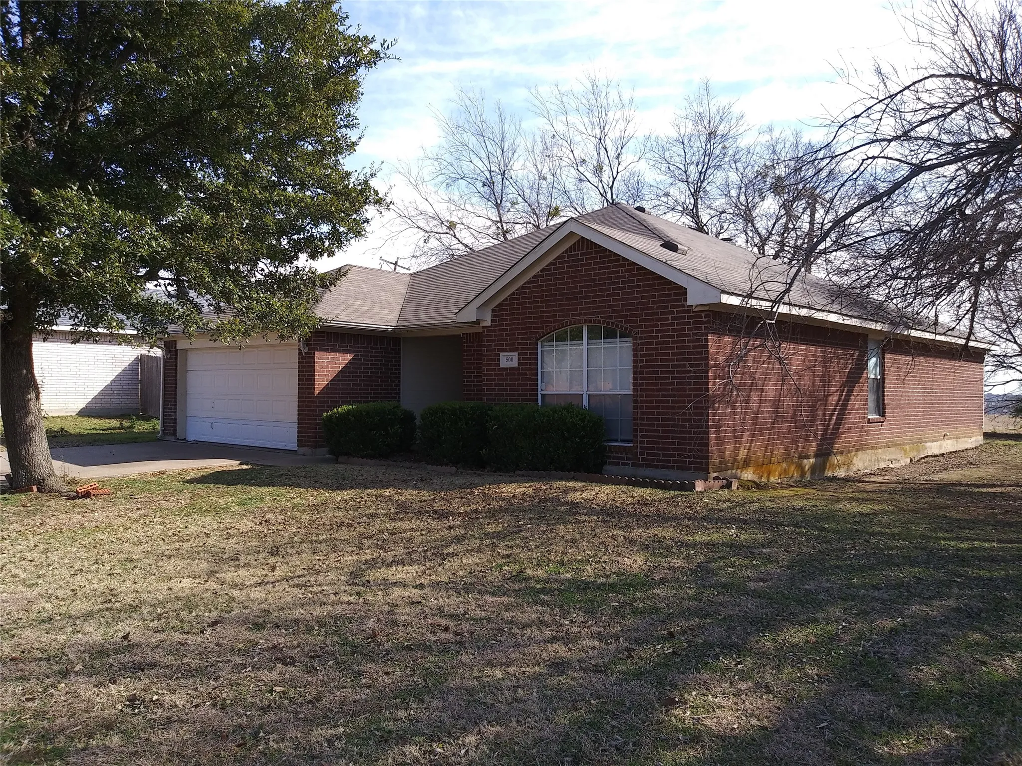 Single Family Residence For Rent in Tarrant County , 500 Fort Worth Street, Mansfield, Texas 76063, 4 Bedroom, 2 Bathroom, 2 Garage spaces, 1,651 Sqft, built in 1996, mls#21362644, Real Estate Agent in Mansfield, Homes For Rent in Tarrant county, Homes For Rent in Mansfield, Realtor in Mansfield Texas, Real Estate Brokerage Independent Realty Texas, Luminita Cordes Realtor