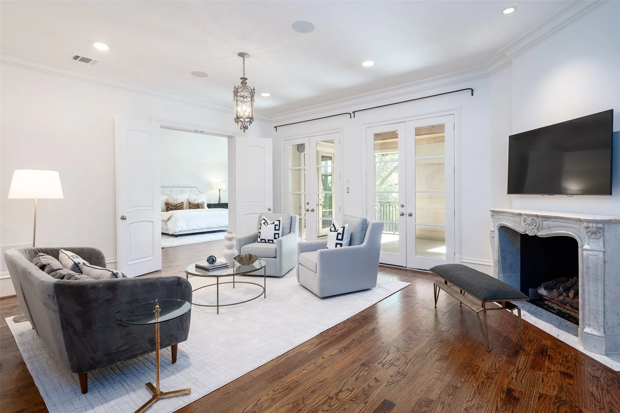 Single Family Residence For Sale in Dallas County , 3517 Lexington Avenue, Highland Park, Texas 75205, 5 Bedroom, 10 Bathroom, 3 Garage spaces, 13,932 Sqft, built in 2007, mls#21362638, Real Estate Agent in Highland Park, Homes For Sale in Dallas county, Homes For Sale in Highland Park, Realtor in Highland Park Texas, Real Estate Brokerage Independent Realty Texas, Luminita Cordes Realtor