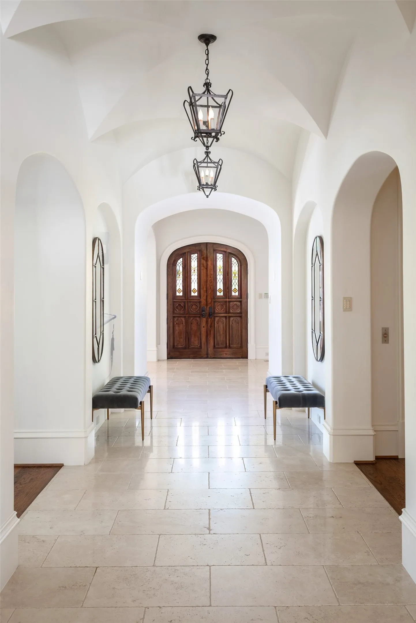 Single Family Residence For Sale in Dallas County , 3517 Lexington Avenue, Highland Park, Texas 75205, 5 Bedroom, 10 Bathroom, 3 Garage spaces, 13,932 Sqft, built in 2007, mls#21362638, Real Estate Agent in Highland Park, Homes For Sale in Dallas county, Homes For Sale in Highland Park, Realtor in Highland Park Texas, Real Estate Brokerage Independent Realty Texas, Luminita Cordes Realtor