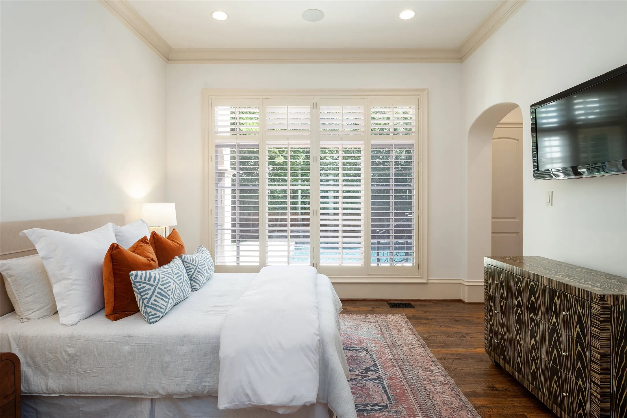 Single Family Residence For Sale in Dallas County , 3517 Lexington Avenue, Highland Park, Texas 75205, 5 Bedroom, 10 Bathroom, 3 Garage spaces, 13,932 Sqft, built in 2007, mls#21362638, Real Estate Agent in Highland Park, Homes For Sale in Dallas county, Homes For Sale in Highland Park, Realtor in Highland Park Texas, Real Estate Brokerage Independent Realty Texas, Luminita Cordes Realtor