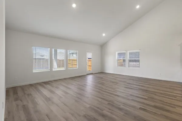 Single Family Residence For Sale in Kaufman County , 1563 Coldwater Way, Crandall, Texas 75114, 5 Bedroom, 3 Bathroom, 2 Garage spaces, 3,060 Sqft, built in 2026, mls#21361399, Real Estate Agent in Crandall, Homes For Sale in Kaufman county, Homes For Sale in Crandall, Realtor in Crandall Texas, Real Estate Brokerage Independent Realty Texas, Luminita Cordes Realtor