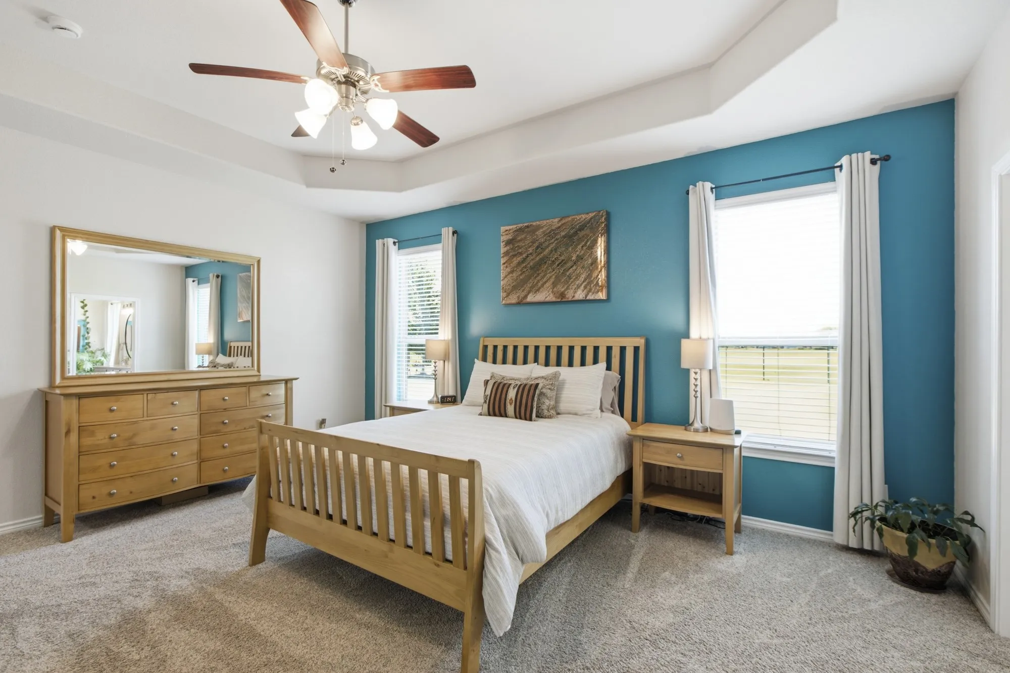 Single Family Residence For Sale in Hunt County , 4055 Hackberry Circle, Caddo Mills, Texas 75135, 4 Bedroom, 4 Bathroom, 2 Garage spaces, 3,020 Sqft, built in 2014, mls#21359089, Real Estate Agent in Caddo Mills, Homes For Sale in Hunt county, Homes For Sale in Caddo Mills, Realtor in Caddo Mills Texas, Real Estate Brokerage Independent Realty Texas, Luminita Cordes Realtor