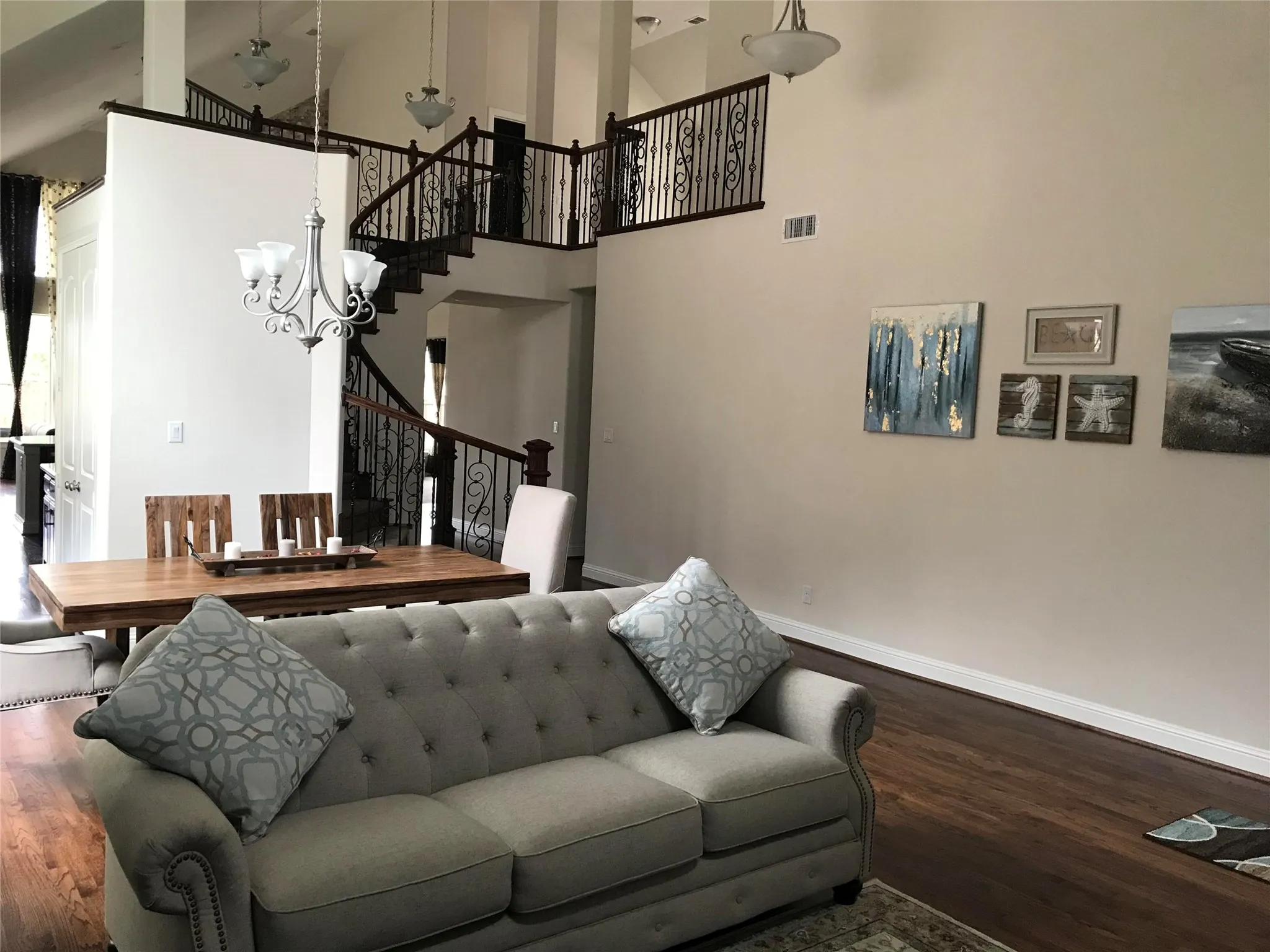Single Family Residence For Rent in Collin County , 7613 Choctaw Lane, Mc Kinney, Texas 75070, 4 Bedroom, 3 Bathroom, 2 Garage spaces, 3,289 Sqft, built in 2017, Price $3,499, mls#21362642, Real Estate Agent in Mc Kinney, Homes For Rent in Collin county, Homes For Rent in Mc Kinney, Realtor in Mc Kinney Texas, Real Estate Brokerage Independent Realty Texas, Luminita Cordes Realtor