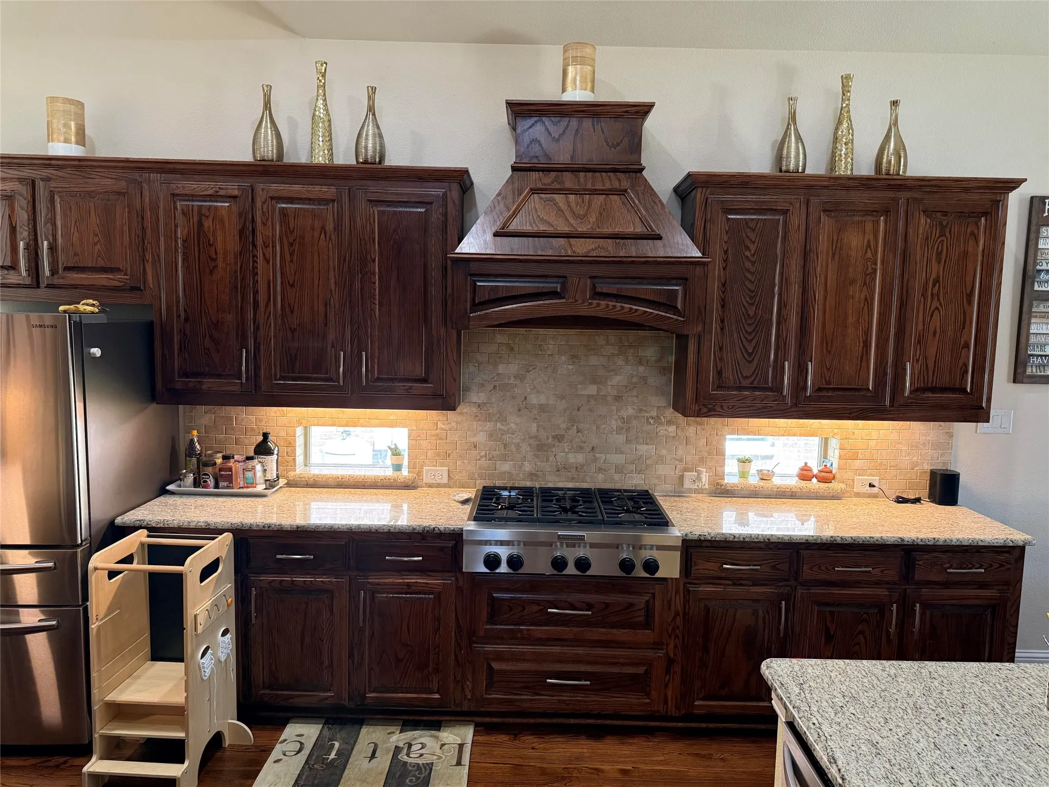 Single Family Residence For Rent in Collin County , 7613 Choctaw Lane, Mc Kinney, Texas 75070, 4 Bedroom, 3 Bathroom, 2 Garage spaces, 3,289 Sqft, built in 2017, Price $3,499, mls#21362642, Real Estate Agent in Mc Kinney, Homes For Rent in Collin county, Homes For Rent in Mc Kinney, Realtor in Mc Kinney Texas, Real Estate Brokerage Independent Realty Texas, Luminita Cordes Realtor