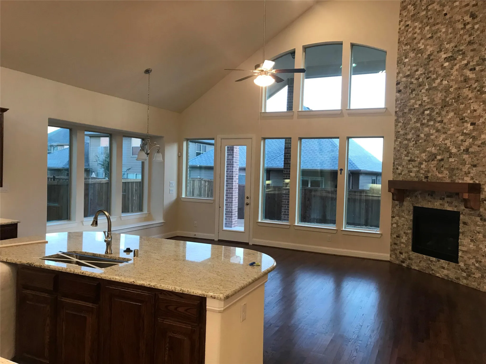 Single Family Residence For Rent in Collin County , 7613 Choctaw Lane, Mc Kinney, Texas 75070, 4 Bedroom, 3 Bathroom, 2 Garage spaces, 3,289 Sqft, built in 2017, Price $3,499, mls#21362642, Real Estate Agent in Mc Kinney, Homes For Rent in Collin county, Homes For Rent in Mc Kinney, Realtor in Mc Kinney Texas, Real Estate Brokerage Independent Realty Texas, Luminita Cordes Realtor