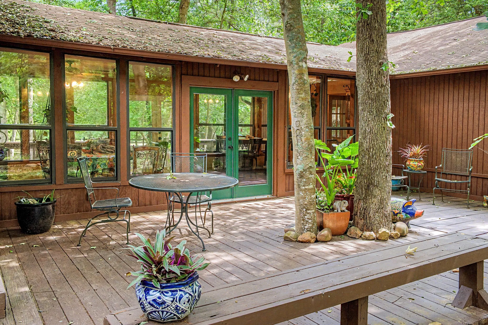 Single Family Residence For Sale in Wood County , 209 Woodfern Glen, Holly Lake Ranch, Texas 75765, 4 Bedroom, 5 Bathroom, 2 Garage spaces, 2,734 Sqft, built in 1996, mls#21355604, Real Estate Agent in Holly Lake Ranch, Homes For Sale in Wood county, Homes For Sale in Holly Lake Ranch, Realtor in Holly Lake Ranch Texas, Real Estate Brokerage Independent Realty Texas, Luminita Cordes Realtor