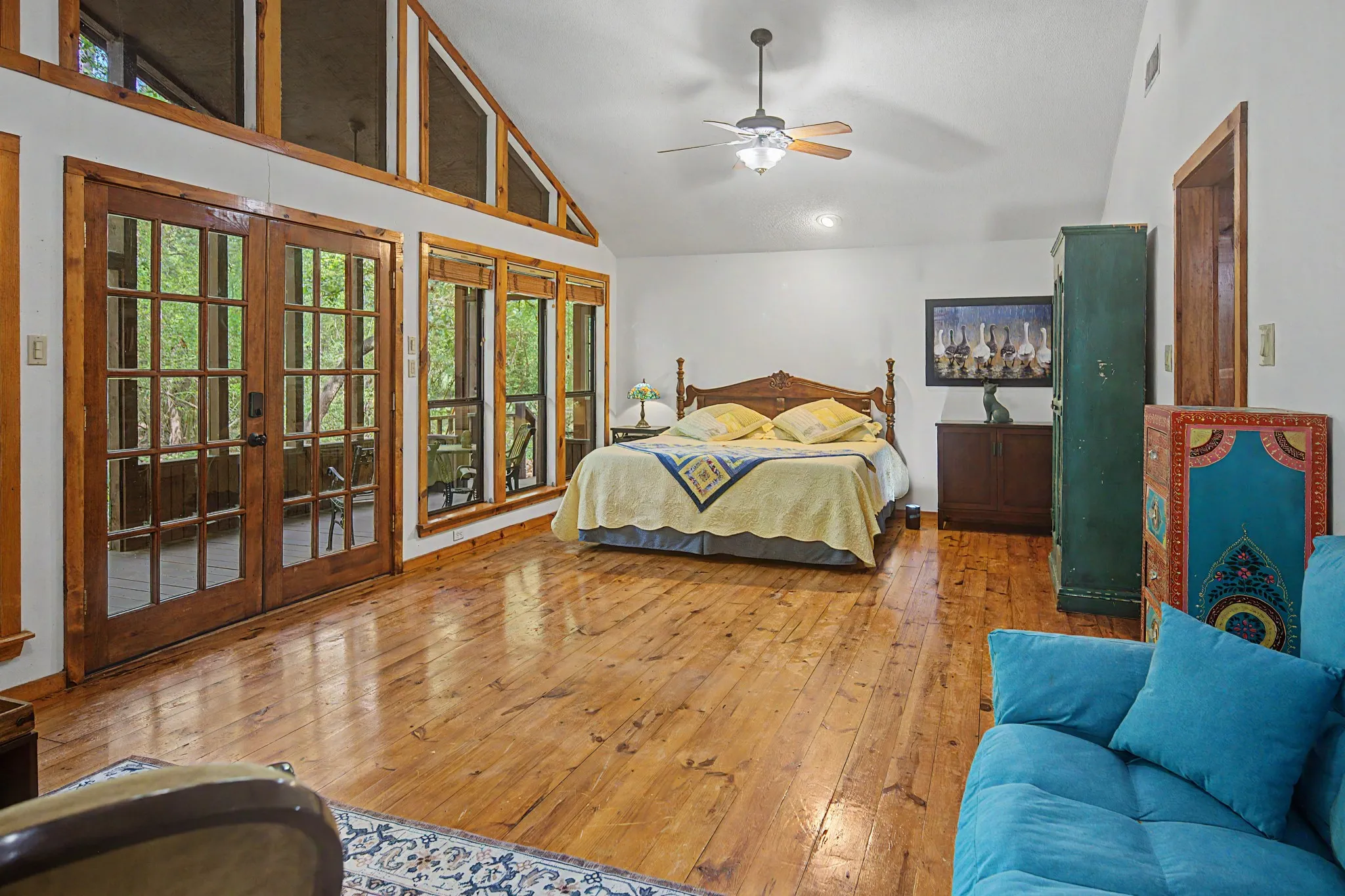Single Family Residence For Sale in Wood County , 209 Woodfern Glen, Holly Lake Ranch, Texas 75765, 4 Bedroom, 5 Bathroom, 2 Garage spaces, 2,734 Sqft, built in 1996, mls#21355604, Real Estate Agent in Holly Lake Ranch, Homes For Sale in Wood county, Homes For Sale in Holly Lake Ranch, Realtor in Holly Lake Ranch Texas, Real Estate Brokerage Independent Realty Texas, Luminita Cordes Realtor