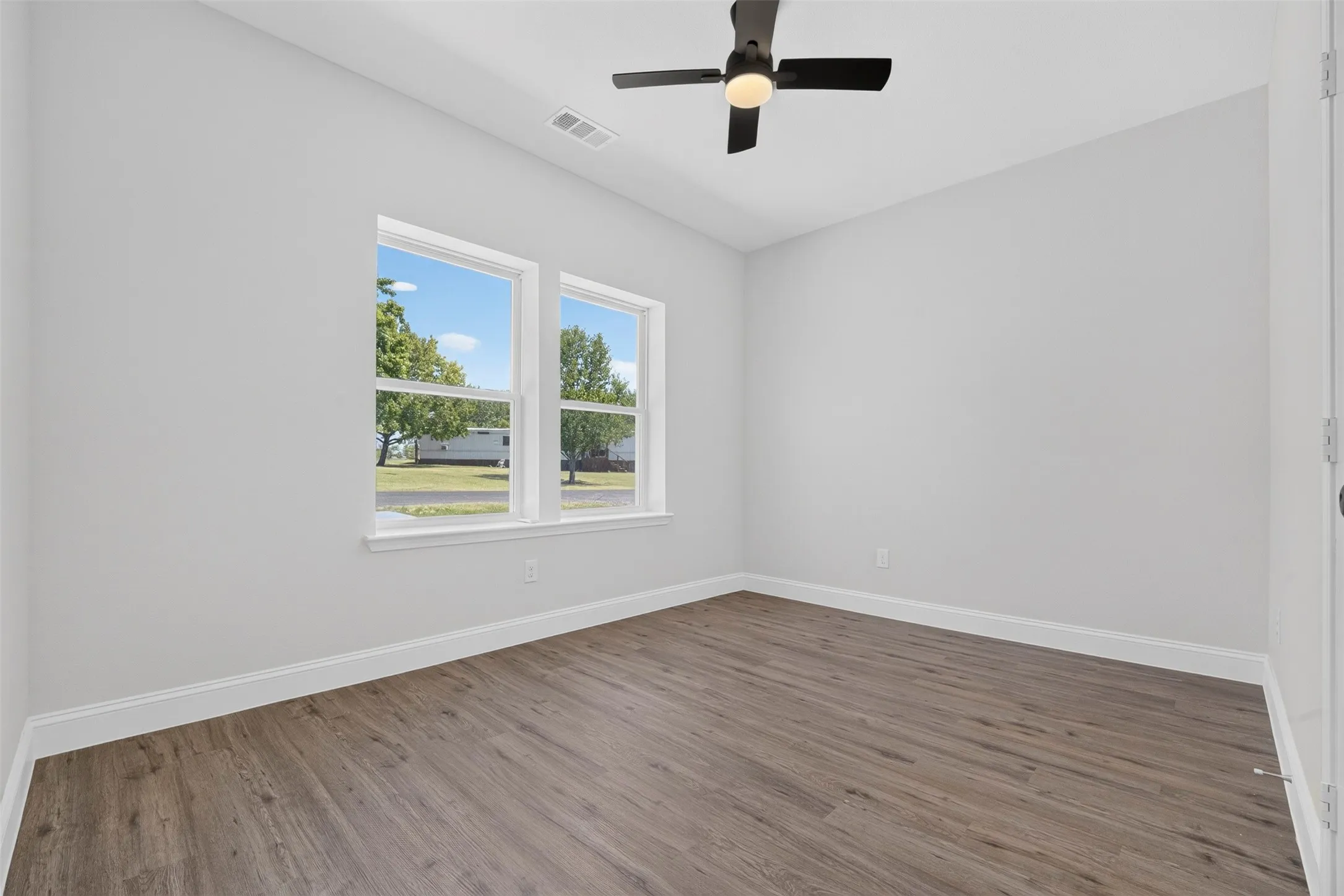 Single Family Residence For Rent in Collin County , 5293 County Road 921, Nevada, Texas 75173, 3 Bedroom, 2 Bathroom, Garage spaces, 1,250 Sqft, built in 2026, mls#21360473, Real Estate Agent in Nevada, Homes For Rent in Collin county, Homes For Rent in Nevada, Realtor in Nevada Texas, Real Estate Brokerage Independent Realty Texas, Luminita Cordes Realtor