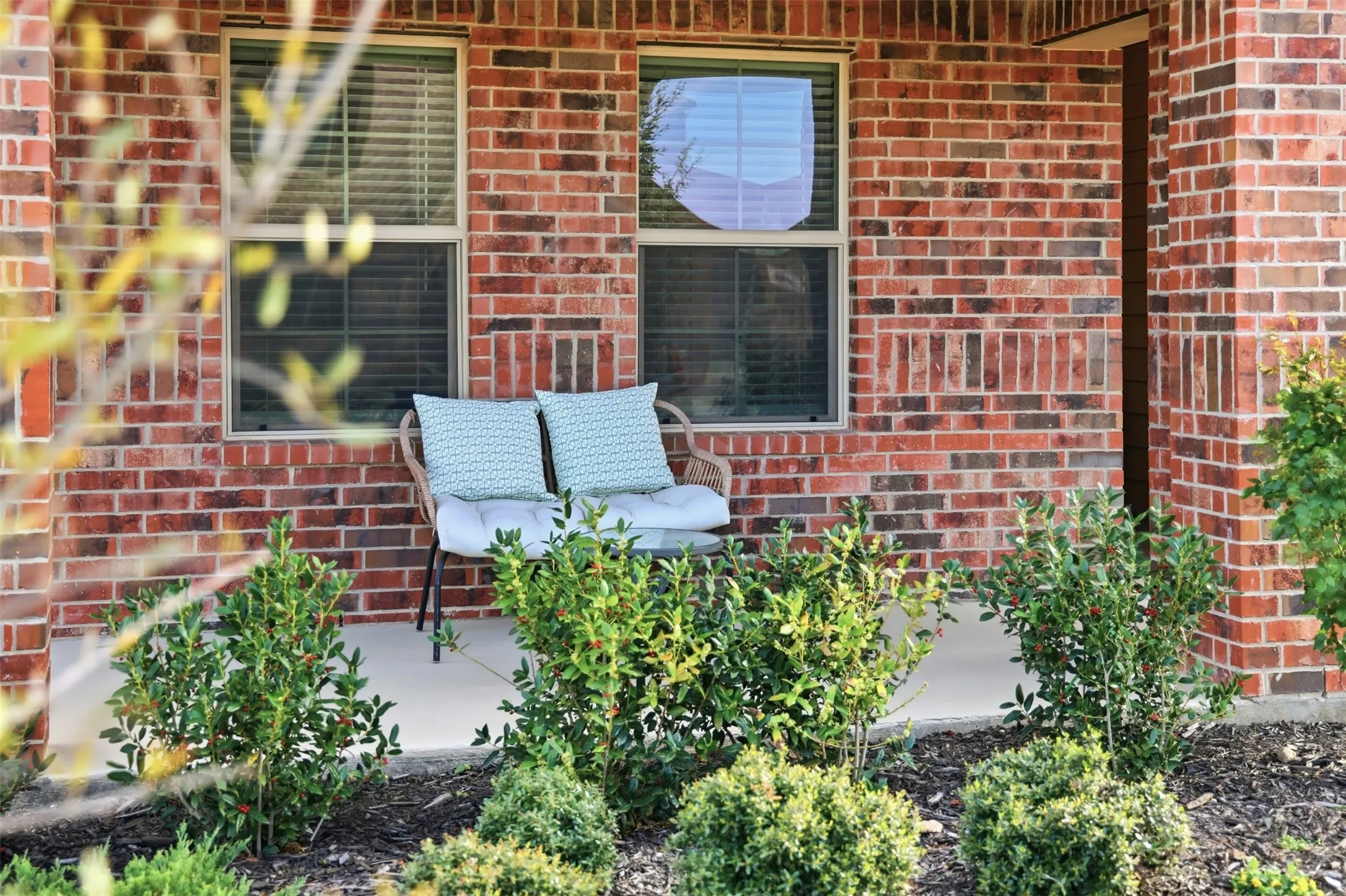 Single Family Residence For Sale in Denton County , 613 Whitecomb Lane, Justin, Texas 76247, 4 Bedroom, 2 Bathroom, 2 Garage spaces, 1,728 Sqft, built in 2023, mls#21362665, Real Estate Agent in Justin, Homes For Sale in Denton county, Homes For Sale in Justin, Realtor in Justin Texas, Real Estate Brokerage Independent Realty Texas, Luminita Cordes Realtor