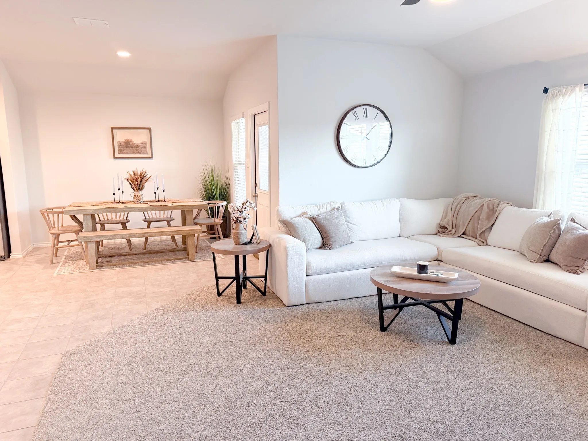 Single Family Residence For Sale in Denton County , 613 Whitecomb Lane, Justin, Texas 76247, 4 Bedroom, 2 Bathroom, 2 Garage spaces, 1,728 Sqft, built in 2023, mls#21362665, Real Estate Agent in Justin, Homes For Sale in Denton county, Homes For Sale in Justin, Realtor in Justin Texas, Real Estate Brokerage Independent Realty Texas, Luminita Cordes Realtor