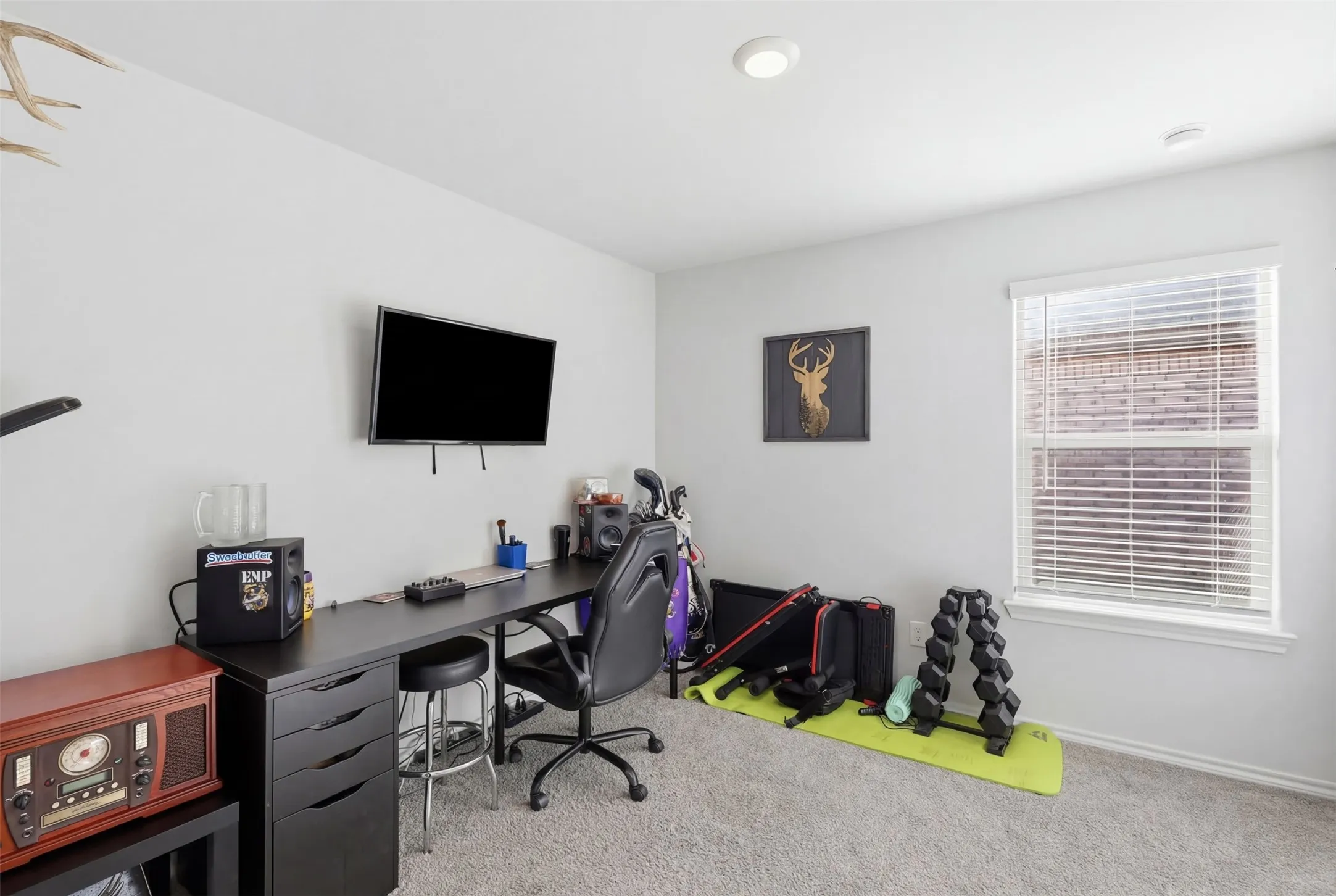 Single Family Residence For Sale in Denton County , 613 Whitecomb Lane, Justin, Texas 76247, 4 Bedroom, 2 Bathroom, 2 Garage spaces, 1,728 Sqft, built in 2023, mls#21362665, Real Estate Agent in Justin, Homes For Sale in Denton county, Homes For Sale in Justin, Realtor in Justin Texas, Real Estate Brokerage Independent Realty Texas, Luminita Cordes Realtor