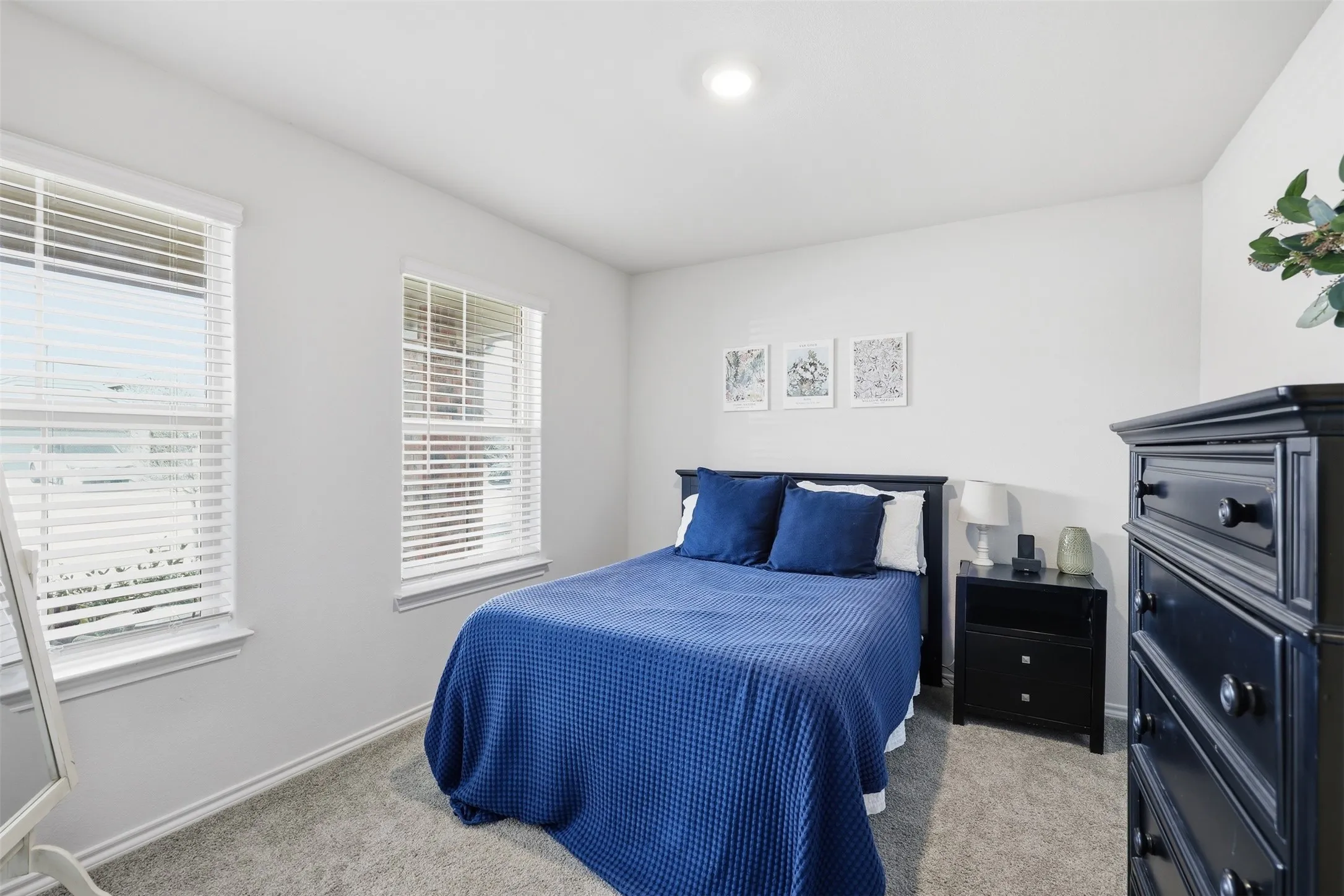 Single Family Residence For Sale in Denton County , 613 Whitecomb Lane, Justin, Texas 76247, 4 Bedroom, 2 Bathroom, 2 Garage spaces, 1,728 Sqft, built in 2023, mls#21362665, Real Estate Agent in Justin, Homes For Sale in Denton county, Homes For Sale in Justin, Realtor in Justin Texas, Real Estate Brokerage Independent Realty Texas, Luminita Cordes Realtor