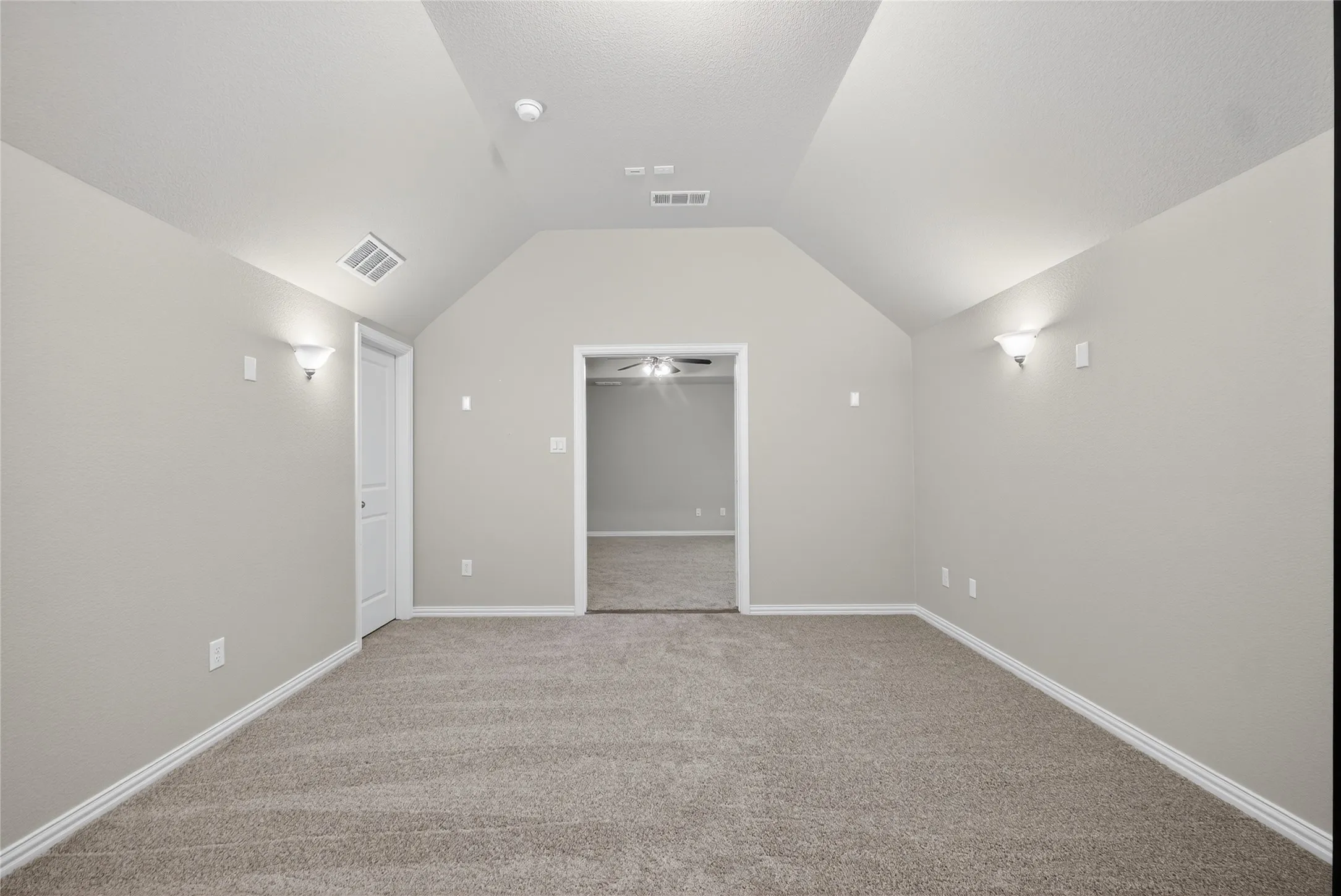 Single Family Residence For Rent in Collin County , 5404 Gypsum Drive, Mc Kinney, Texas 75070, 4 Bedroom, 4 Bathroom, 2 Garage spaces, 3,479 Sqft, built in 2017, mls#21362666, Real Estate Agent in Mc Kinney, Homes For Rent in Collin county, Homes For Rent in Mc Kinney, Realtor in Mc Kinney Texas, Real Estate Brokerage Independent Realty Texas, Luminita Cordes Realtor