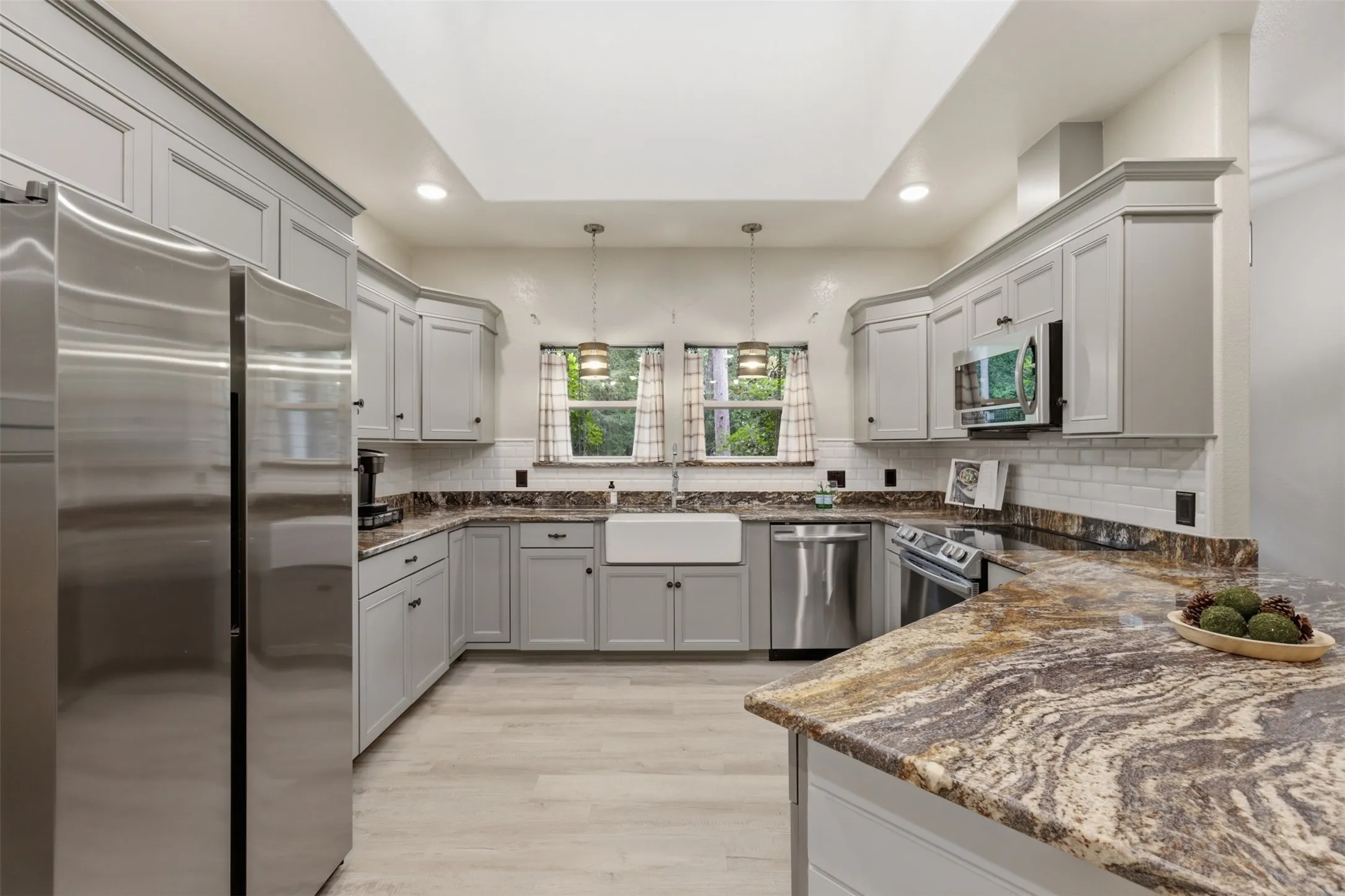 Single Family Residence For Sale in Franklin (TX) County , 733 King Arthur Ct, Scroggins, Texas 75480, 3 Bedroom, 2 Bathroom, 2 Garage spaces, 1,602 Sqft, built in 2024, mls#21272883, Real Estate Agent in Scroggins, Homes For Sale in Franklin (TX) county, Homes For Sale in Scroggins, Realtor in Scroggins Texas, Real Estate Brokerage Independent Realty Texas, Luminita Cordes Realtor