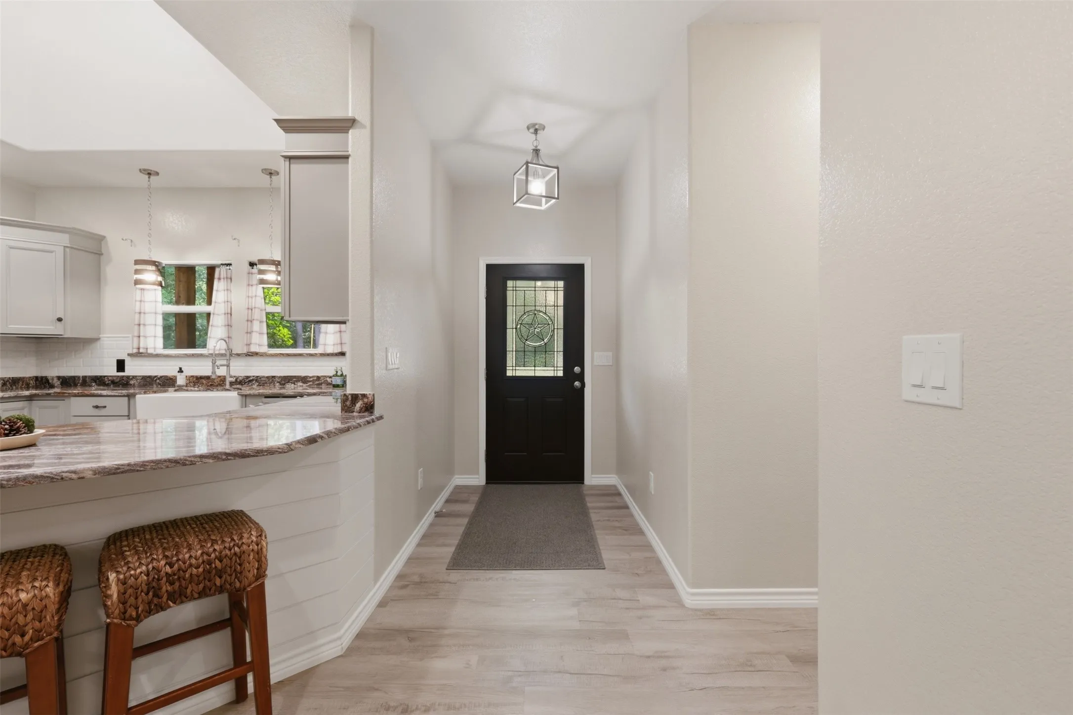 Single Family Residence For Sale in Franklin (TX) County , 733 King Arthur Ct, Scroggins, Texas 75480, 3 Bedroom, 2 Bathroom, 2 Garage spaces, 1,602 Sqft, built in 2024, mls#21272883, Real Estate Agent in Scroggins, Homes For Sale in Franklin (TX) county, Homes For Sale in Scroggins, Realtor in Scroggins Texas, Real Estate Brokerage Independent Realty Texas, Luminita Cordes Realtor