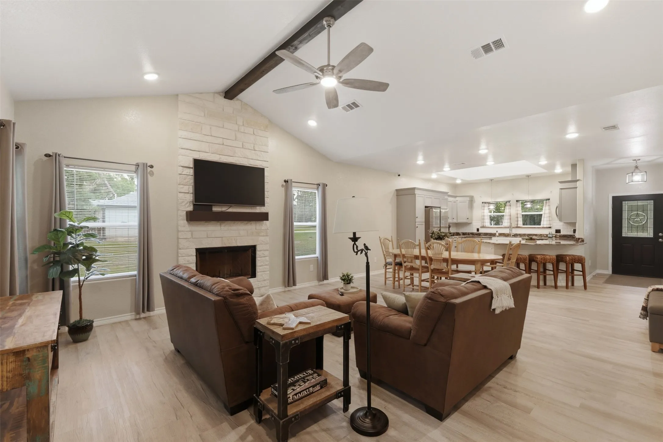 Single Family Residence For Sale in Franklin (TX) County , 733 King Arthur Ct, Scroggins, Texas 75480, 3 Bedroom, 2 Bathroom, 2 Garage spaces, 1,602 Sqft, built in 2024, mls#21272883, Real Estate Agent in Scroggins, Homes For Sale in Franklin (TX) county, Homes For Sale in Scroggins, Realtor in Scroggins Texas, Real Estate Brokerage Independent Realty Texas, Luminita Cordes Realtor