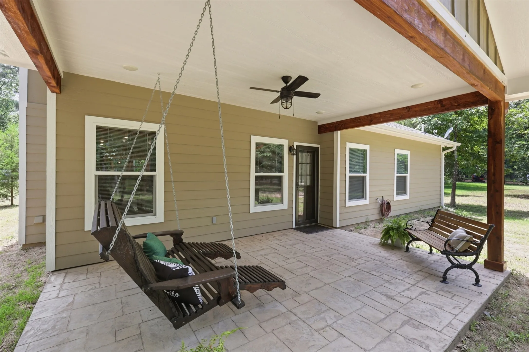 Single Family Residence For Sale in Franklin (TX) County , 733 King Arthur Ct, Scroggins, Texas 75480, 3 Bedroom, 2 Bathroom, 2 Garage spaces, 1,602 Sqft, built in 2024, mls#21272883, Real Estate Agent in Scroggins, Homes For Sale in Franklin (TX) county, Homes For Sale in Scroggins, Realtor in Scroggins Texas, Real Estate Brokerage Independent Realty Texas, Luminita Cordes Realtor